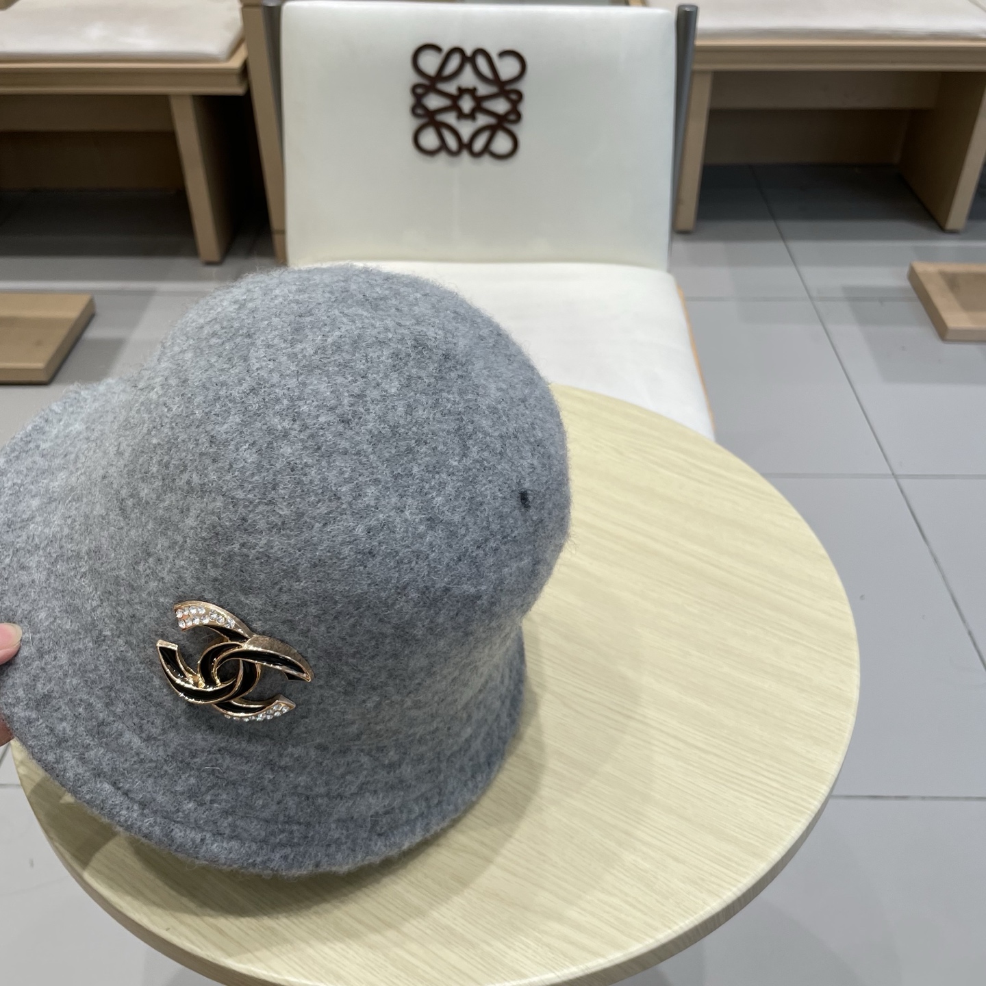  chanel香奈儿羊毛帽子女秋冬新款韩版百搭纯色毛呢渔夫帽可折叠显脸小保暖盆帽