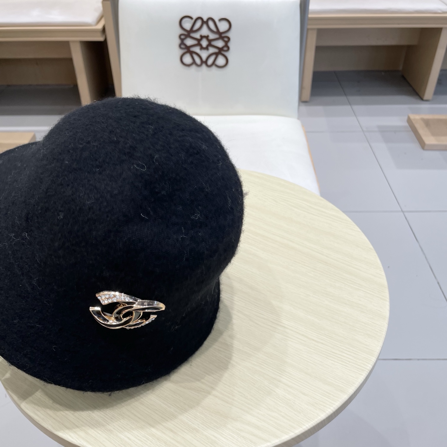  chanel香奈儿羊毛帽子女秋冬新款韩版百搭纯色毛呢渔夫帽可折叠显脸小保暖盆帽