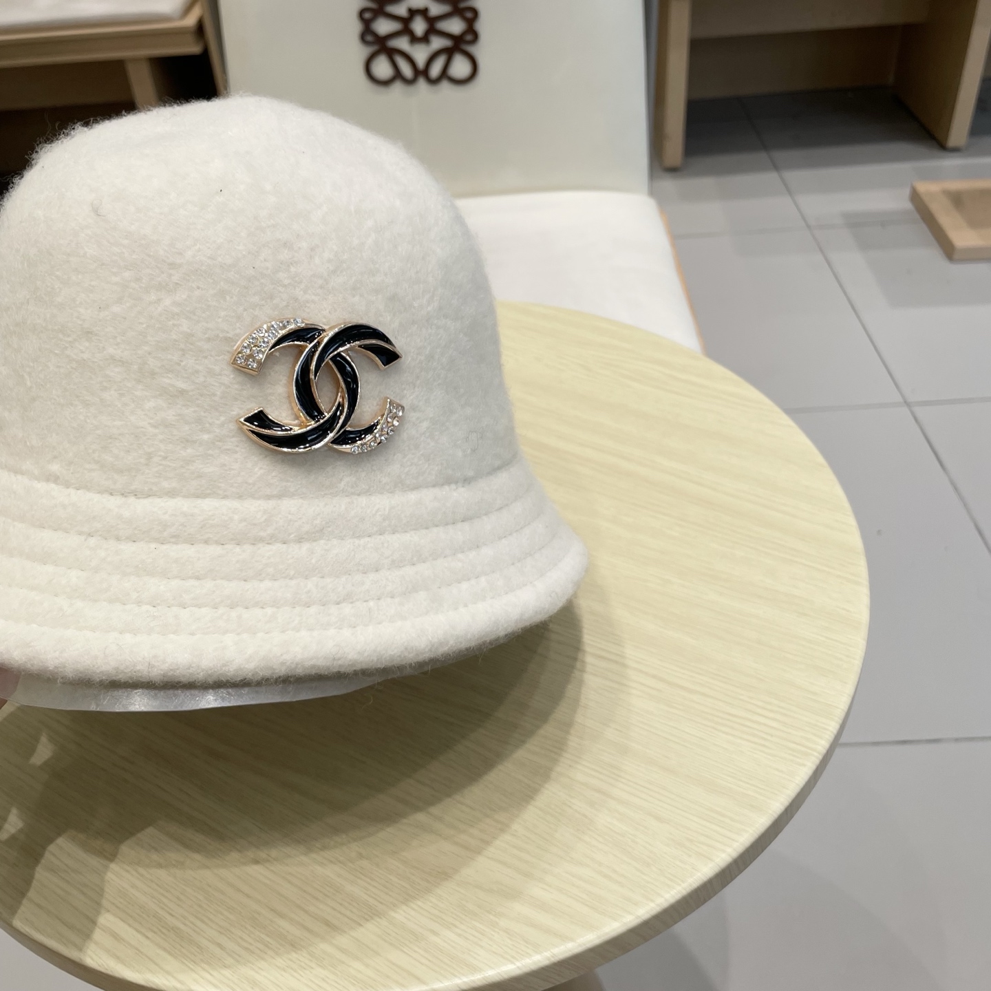  chanel香奈儿羊毛帽子女秋冬新款韩版百搭纯色毛呢渔夫帽可折叠显脸小保暖盆帽