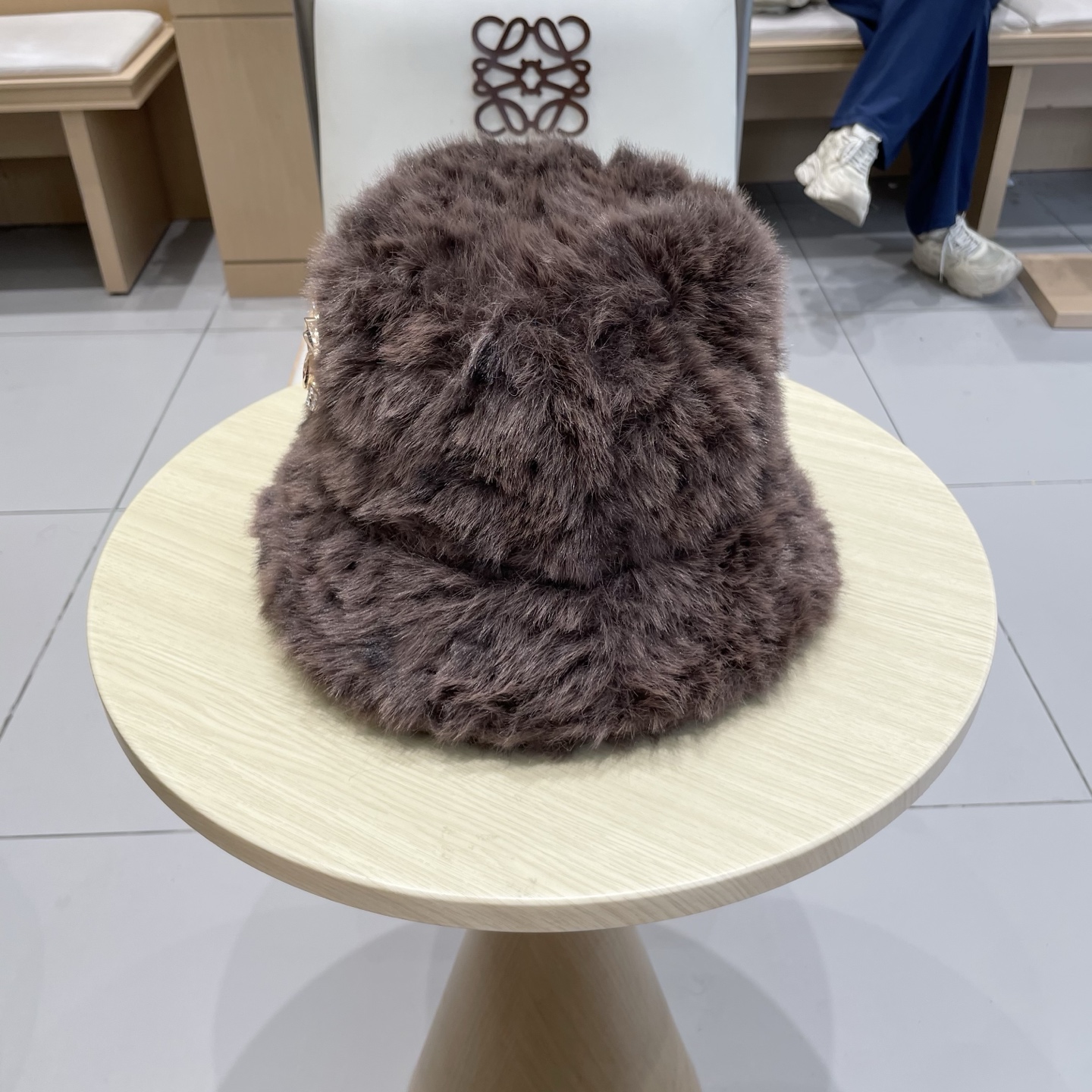  chanel香奈儿真维斯美拉德米色虎斑豹纹盆帽女子冬季保暖加厚毛绒渔夫帽显脸小