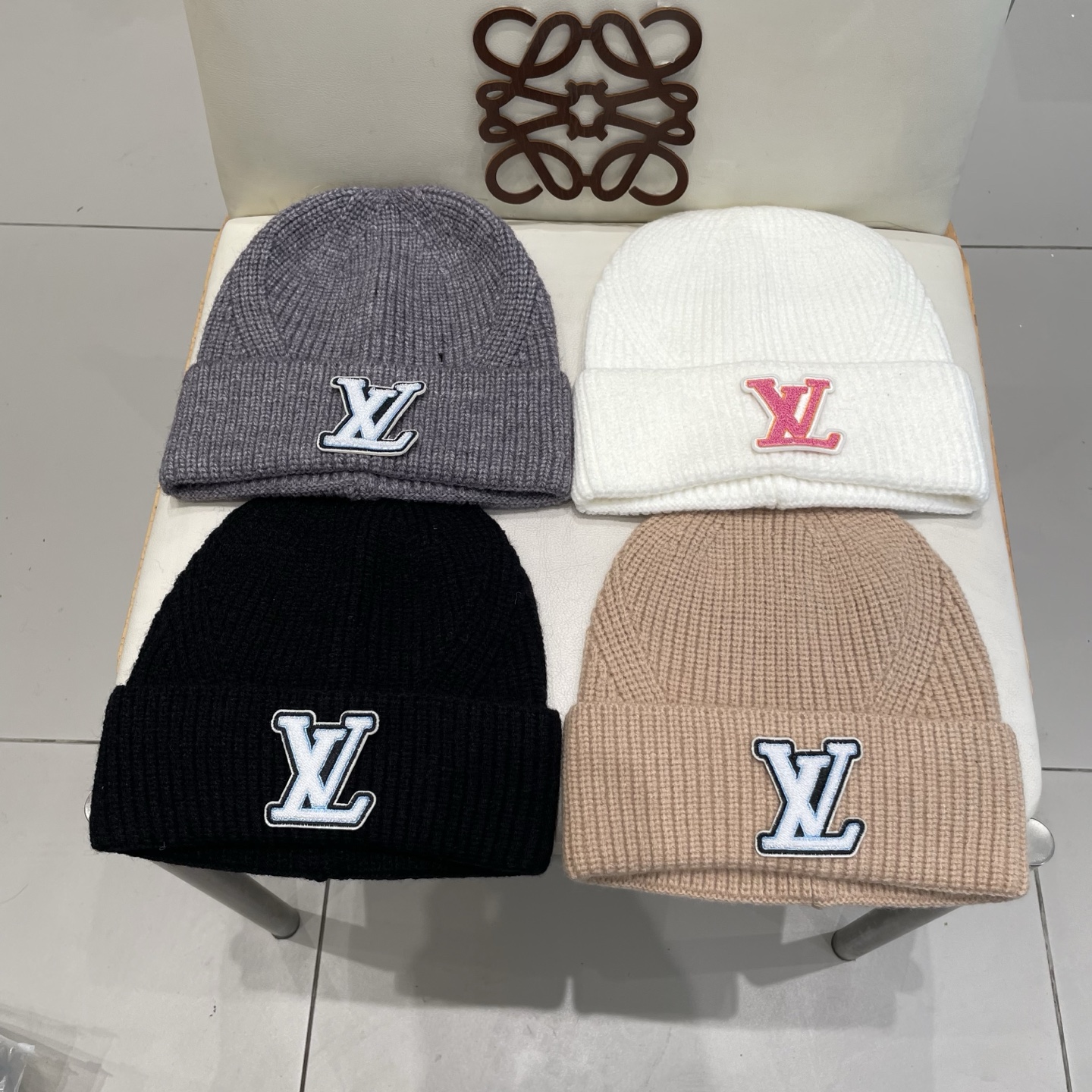 LV 路易威登 2025秋冬新款毛线帽，男女款针织帽，