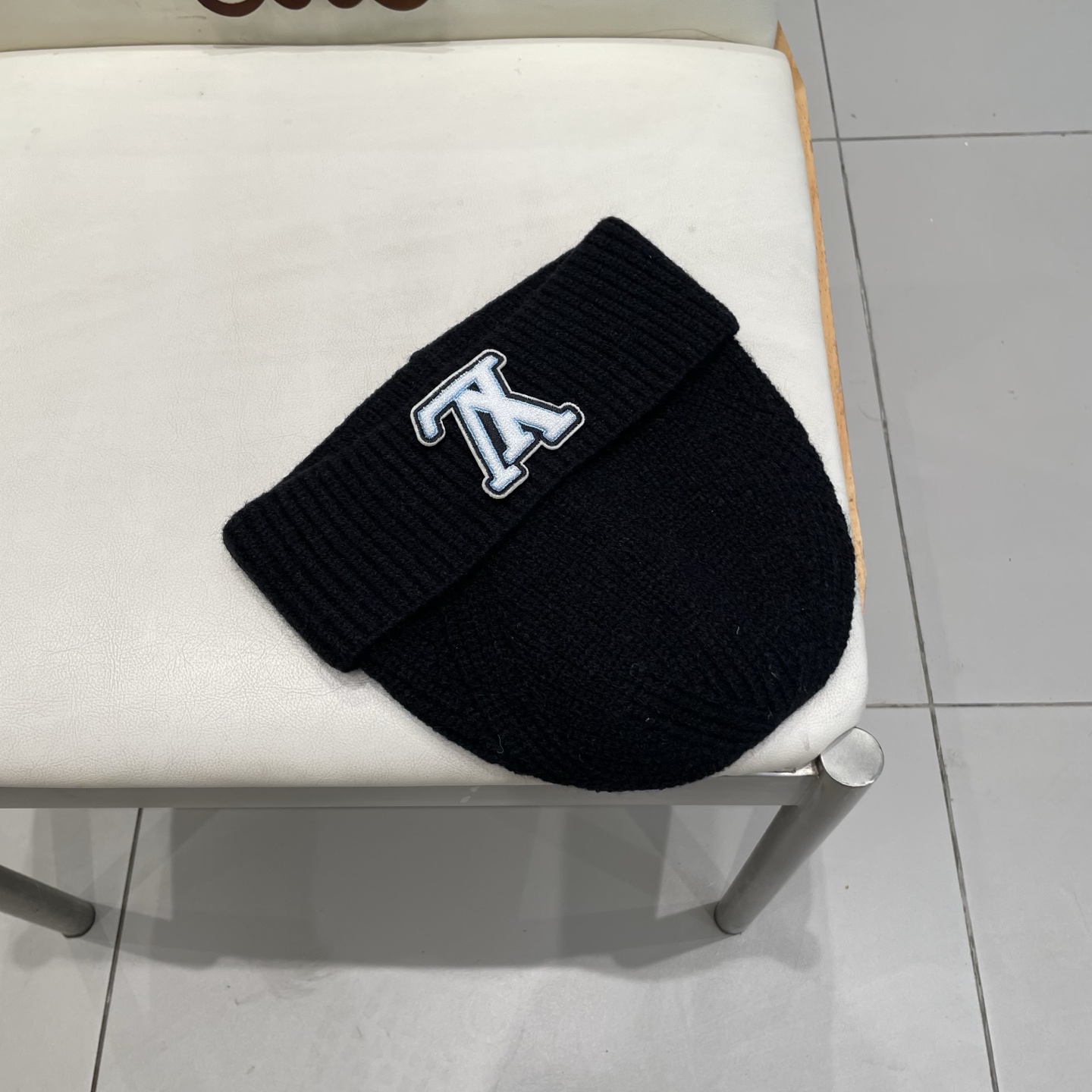 LV 路易威登 2025秋冬新款毛线帽，男女款针织帽，