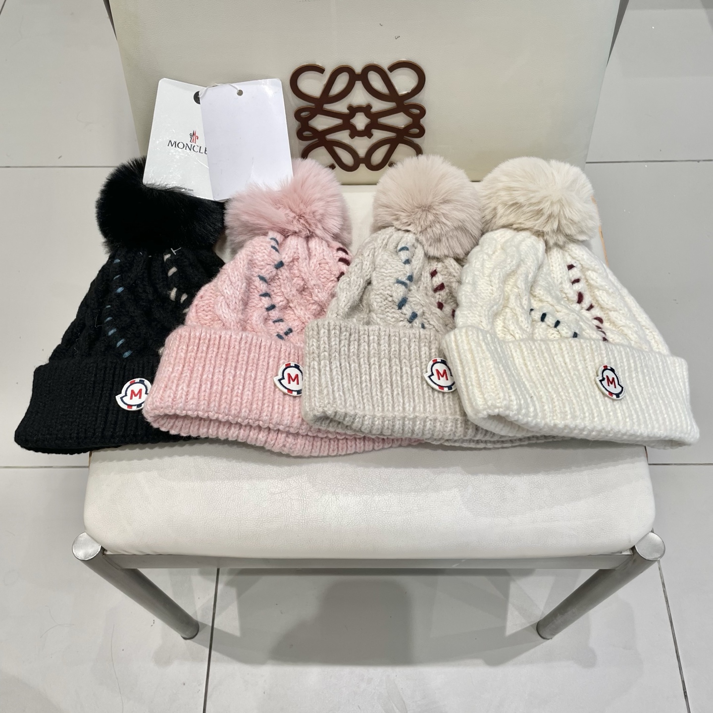   MONCLER蒙口新款韩版时尚百搭潮流女秋冬显脸小针织帽洋气简约气质保暖毛线帽