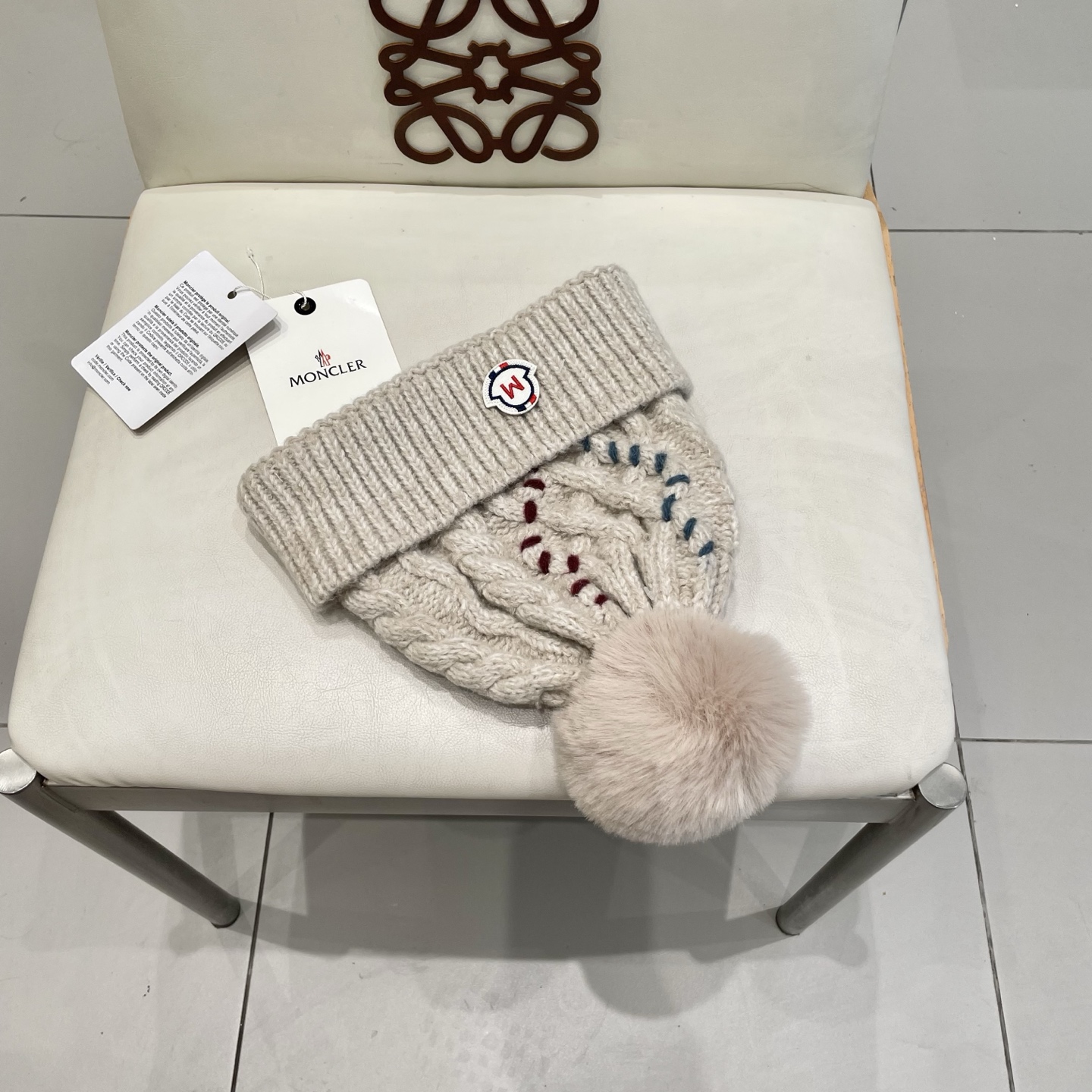   MONCLER蒙口新款韩版时尚百搭潮流女秋冬显脸小针织帽洋气简约气质保暖毛线帽