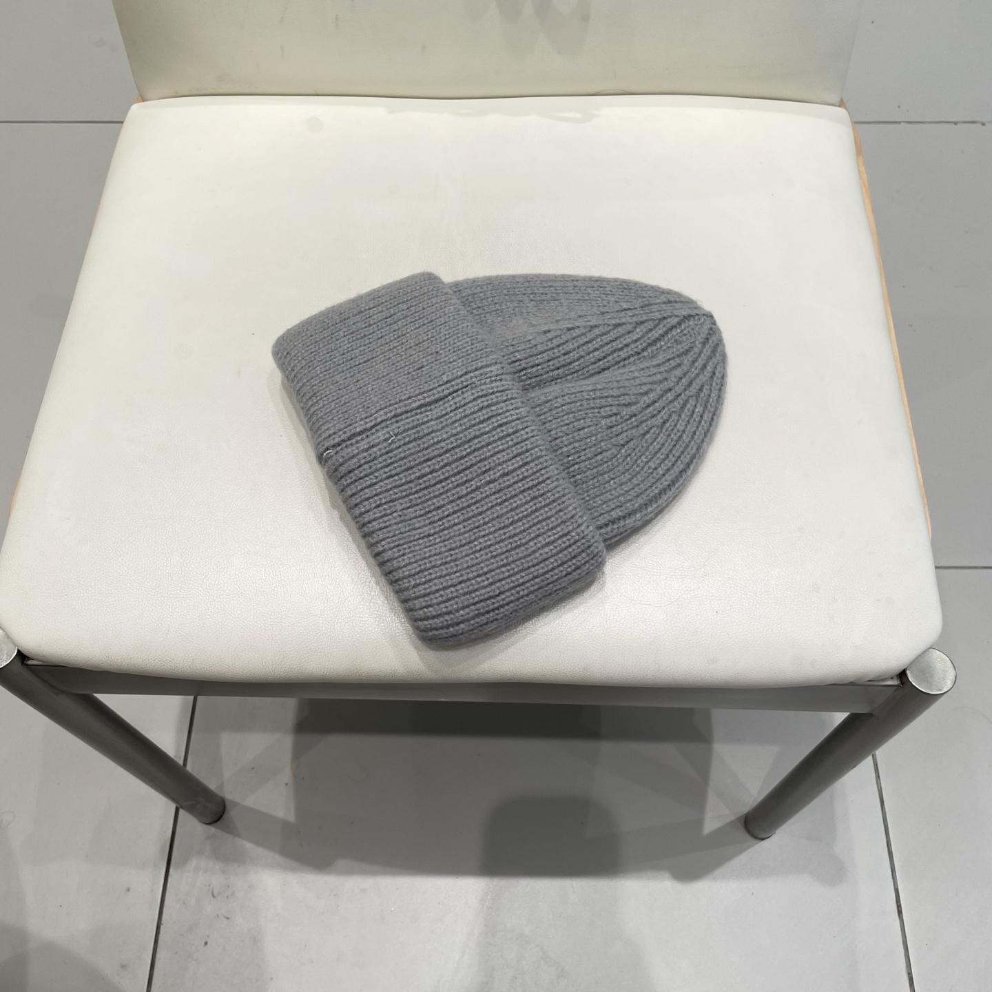  Chanel官网品质香奈儿秋冬网红时尚博主推荐款毛线帽，小红书爆款，手感超柔软舒适的针织线帽，弹性极佳