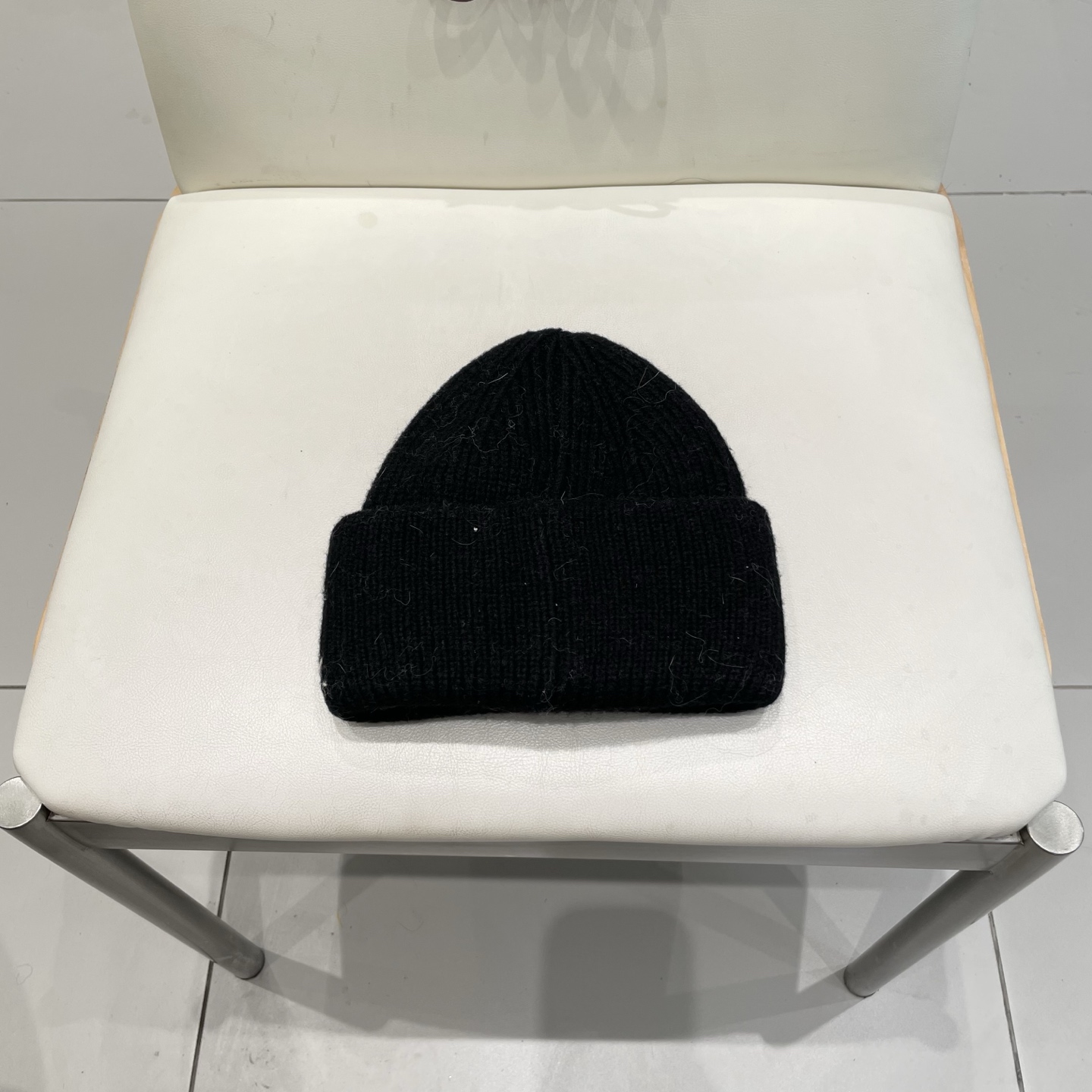  Chanel官网品质香奈儿秋冬网红时尚博主推荐款毛线帽，小红书爆款，手感超柔软舒适的针织线帽，弹性极佳