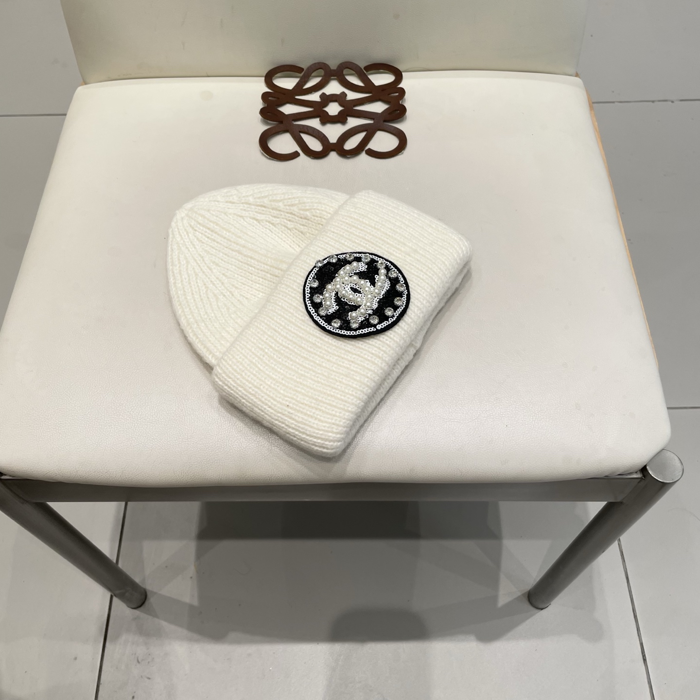  Chanel官网品质香奈儿秋冬网红时尚博主推荐款毛线帽，小红书爆款，手感超柔软舒适的针织线帽，弹性极佳