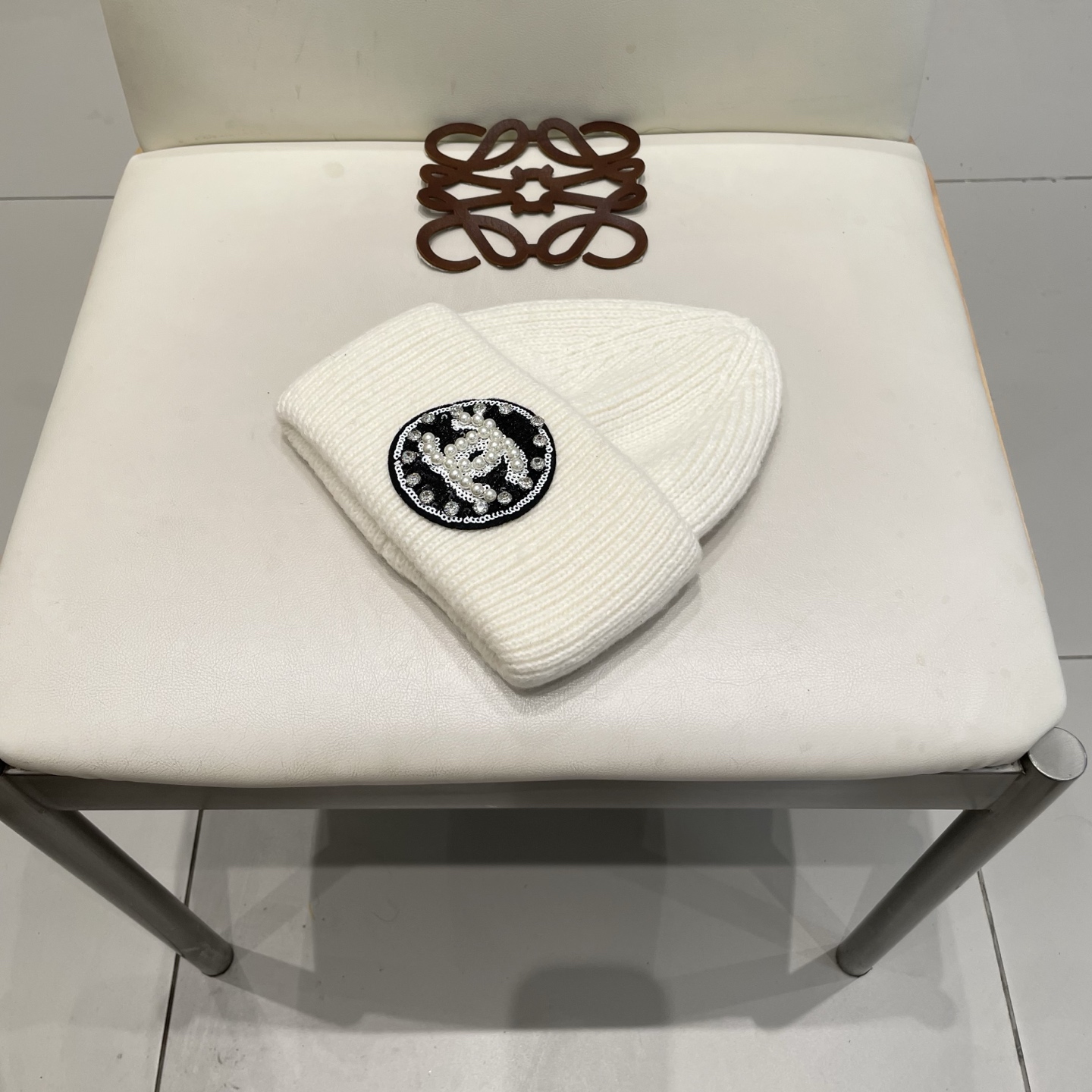  Chanel官网品质香奈儿秋冬网红时尚博主推荐款毛线帽，小红书爆款，手感超柔软舒适的针织线帽，弹性极佳