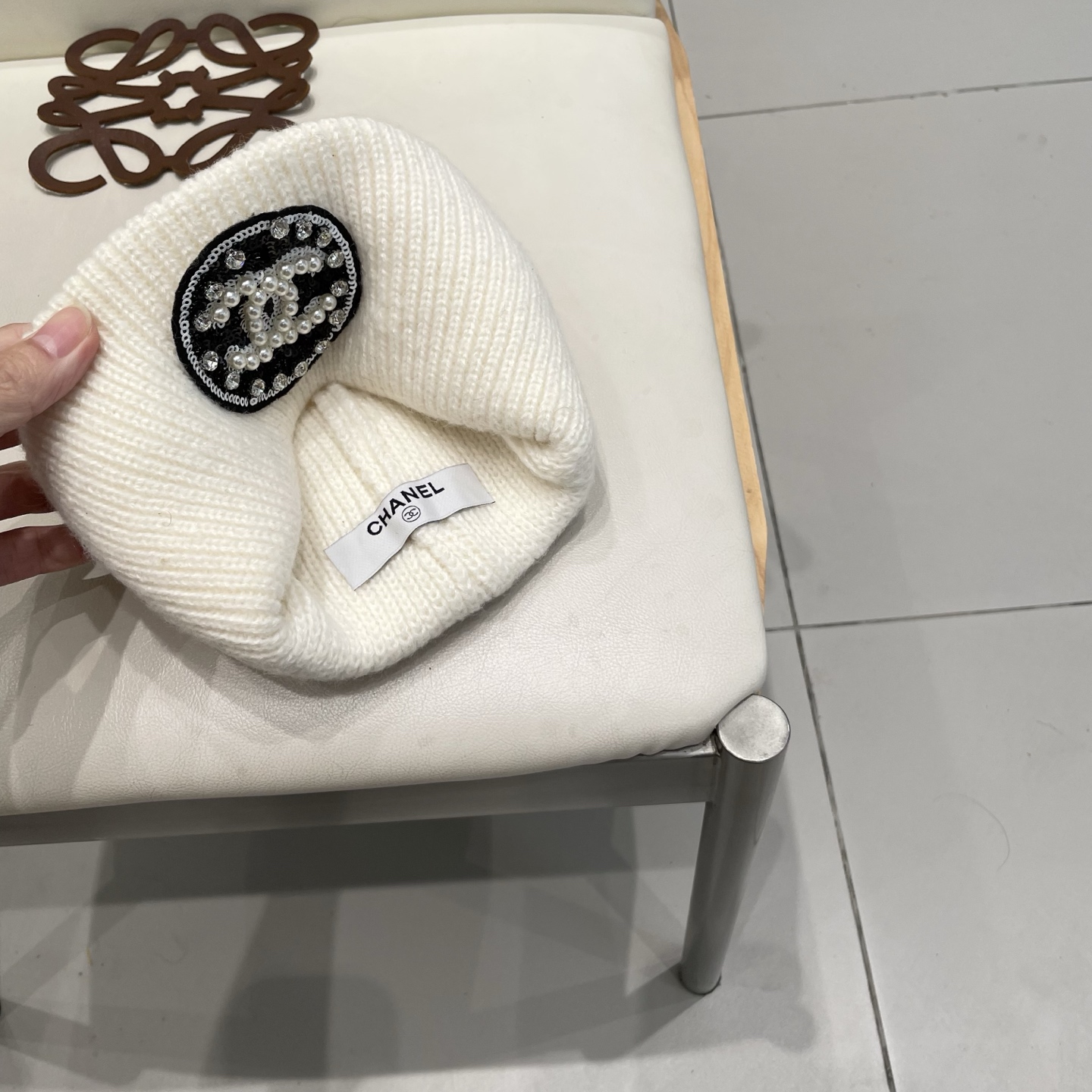  Chanel官网品质香奈儿秋冬网红时尚博主推荐款毛线帽，小红书爆款，手感超柔软舒适的针织线帽，弹性极佳