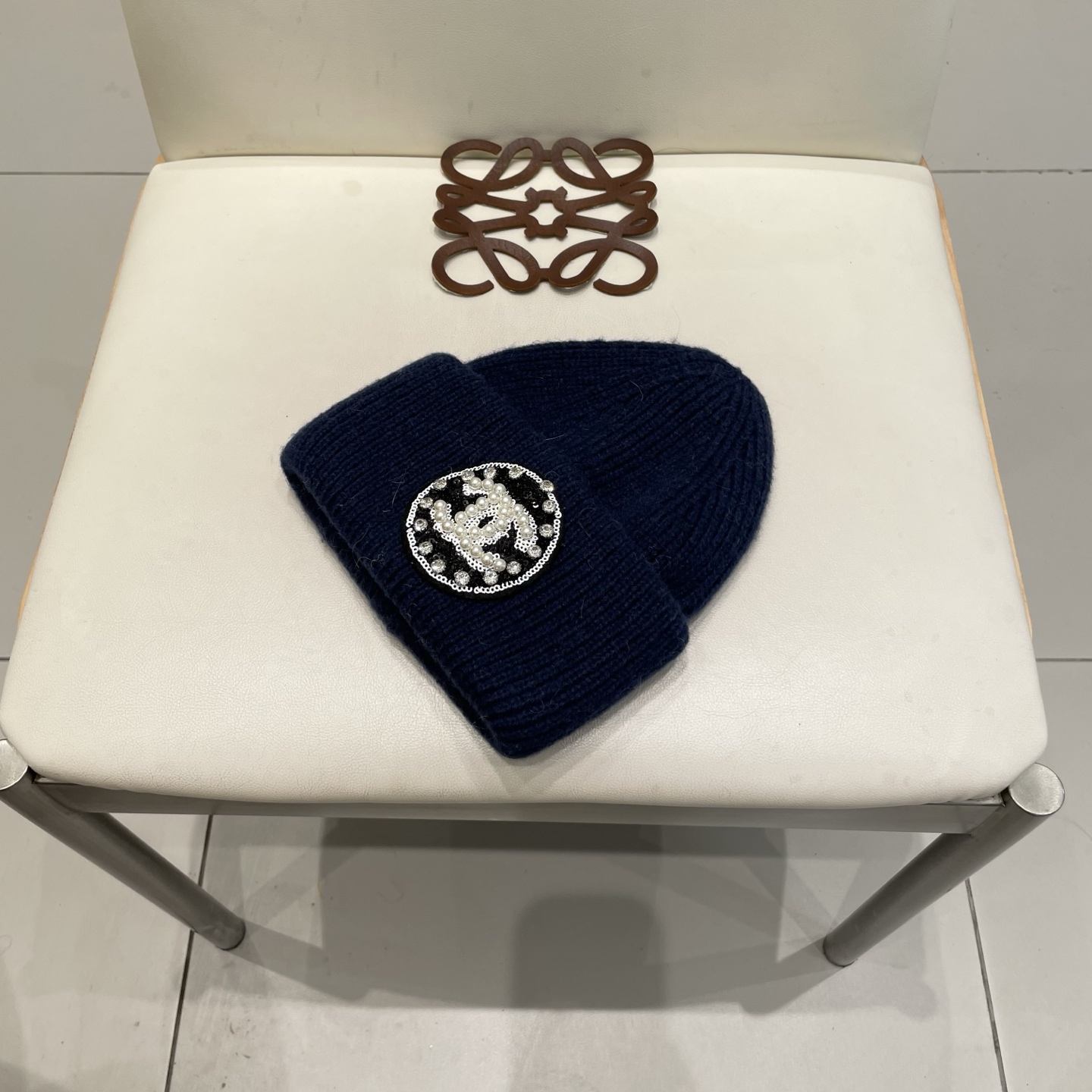  Chanel官网品质香奈儿秋冬网红时尚博主推荐款毛线帽，小红书爆款，手感超柔软舒适的针织线帽，弹性极佳