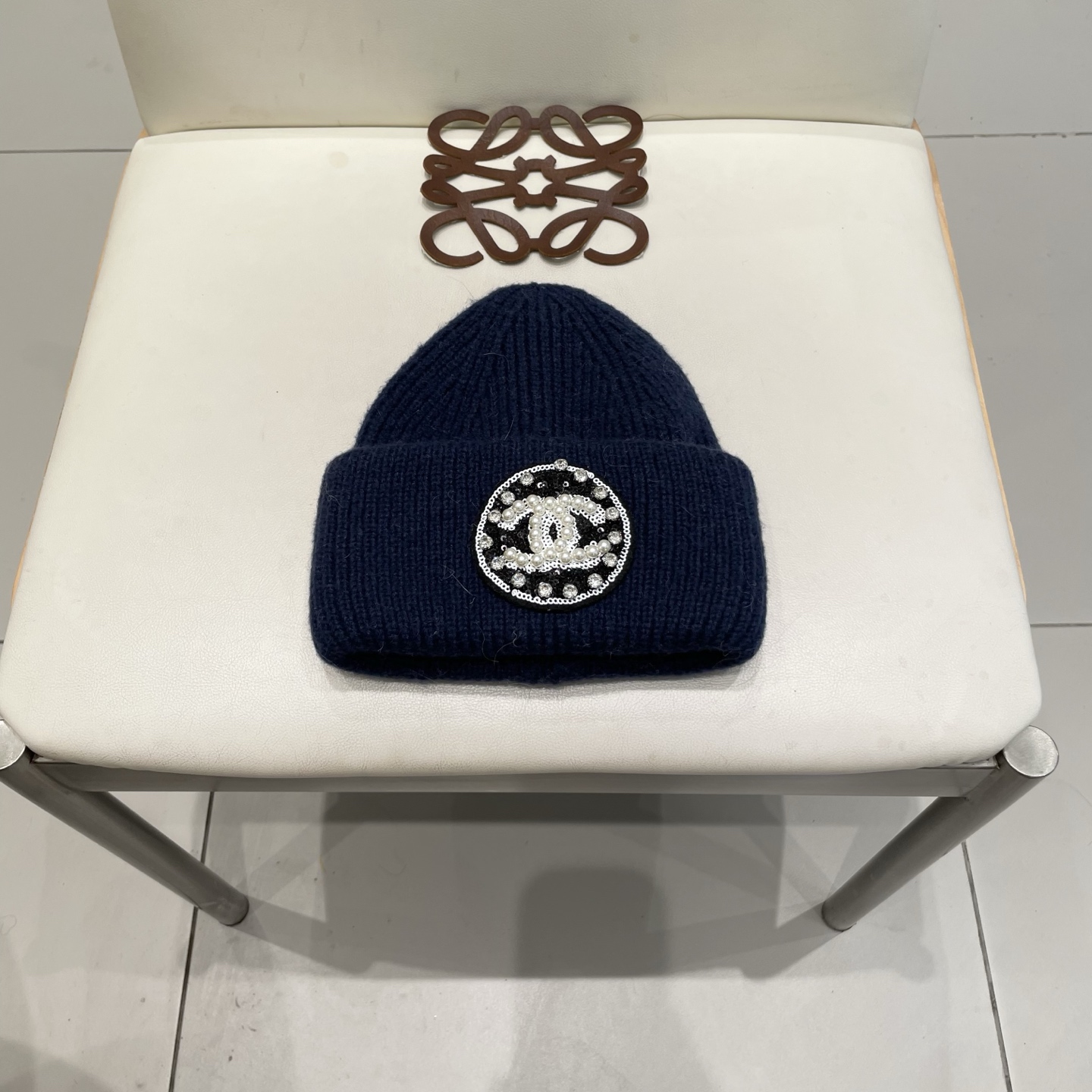  Chanel官网品质香奈儿秋冬网红时尚博主推荐款毛线帽，小红书爆款，手感超柔软舒适的针织线帽，弹性极佳