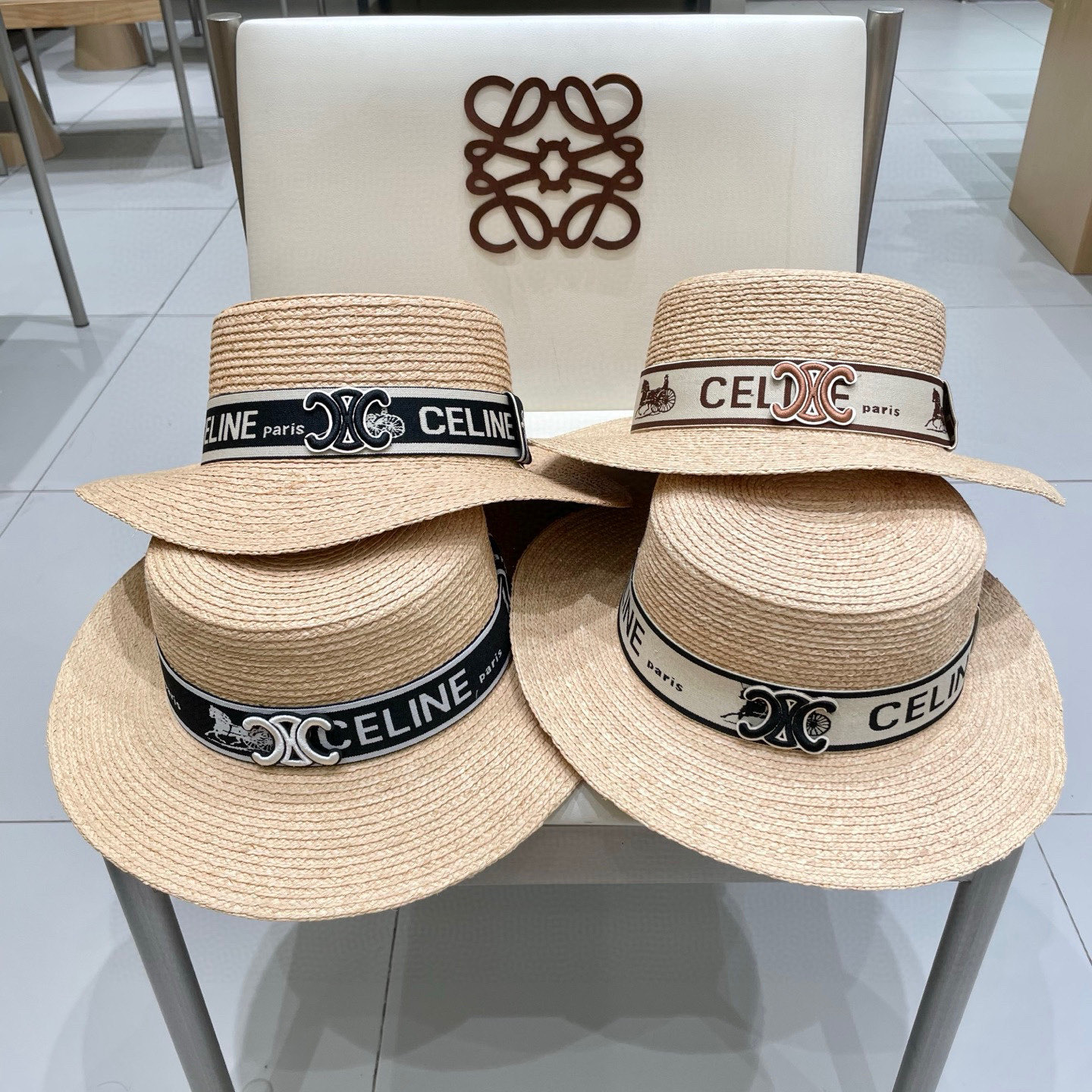  塞琳celine新款拉菲草帽，纯手工钩织，重工打造，专柜同款，头围57cm