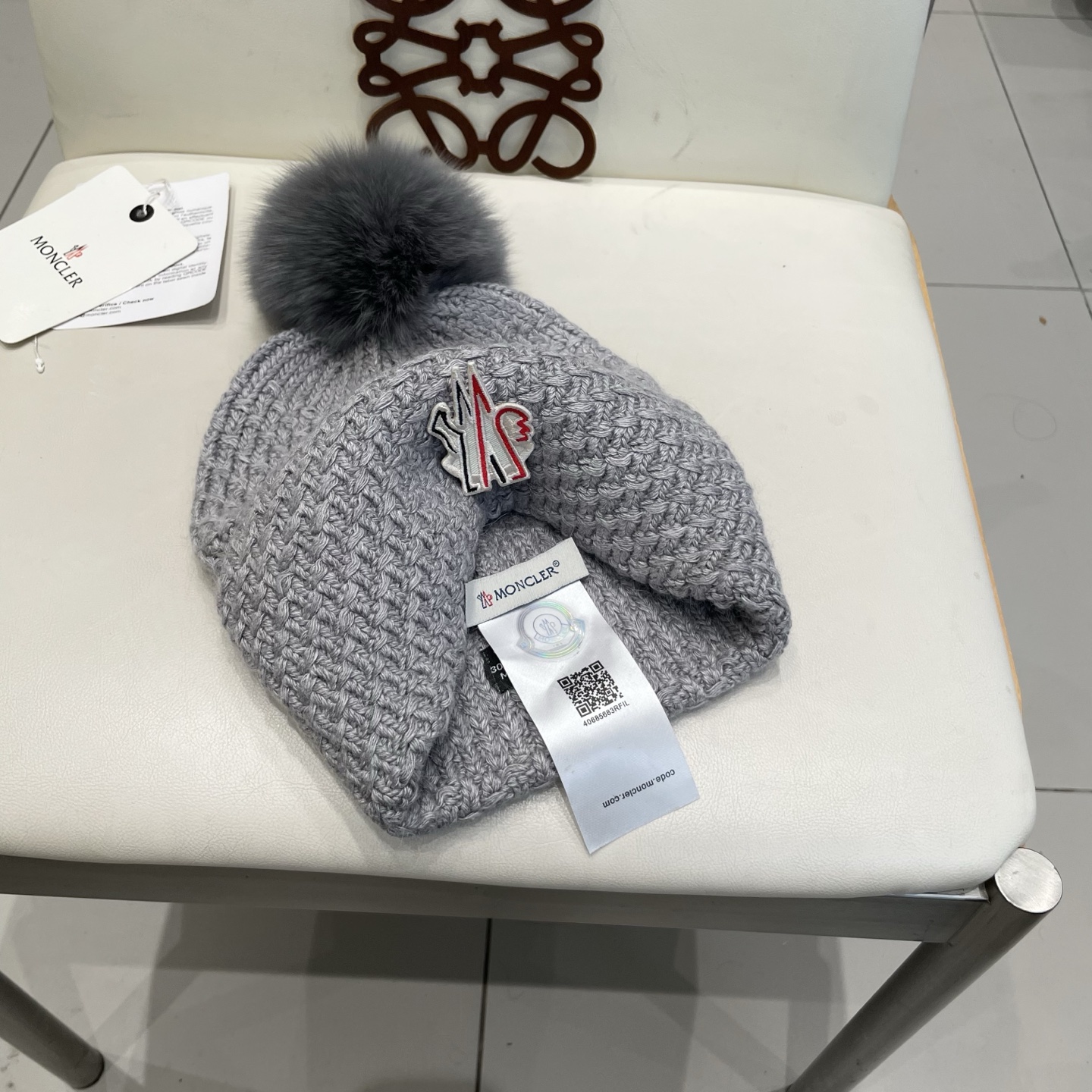  蒙口MONCLER🎩官方热卖爆款，羊毛针织毛线帽，百分之70羊毛，30兔毛，时尚好品质高端大气，超柔软