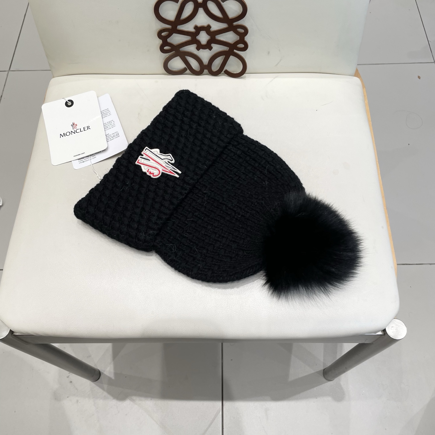  蒙口MONCLER🎩官方热卖爆款，羊毛针织毛线帽，百分之70羊毛，30兔毛，时尚好品质高端大气，超柔软