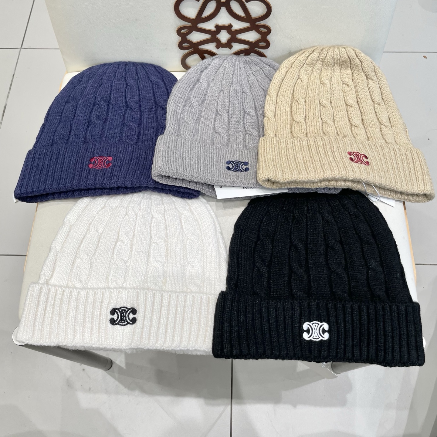 CELINE羊绒粗针男士帽子保暖刺绣字母休闲百搭帽