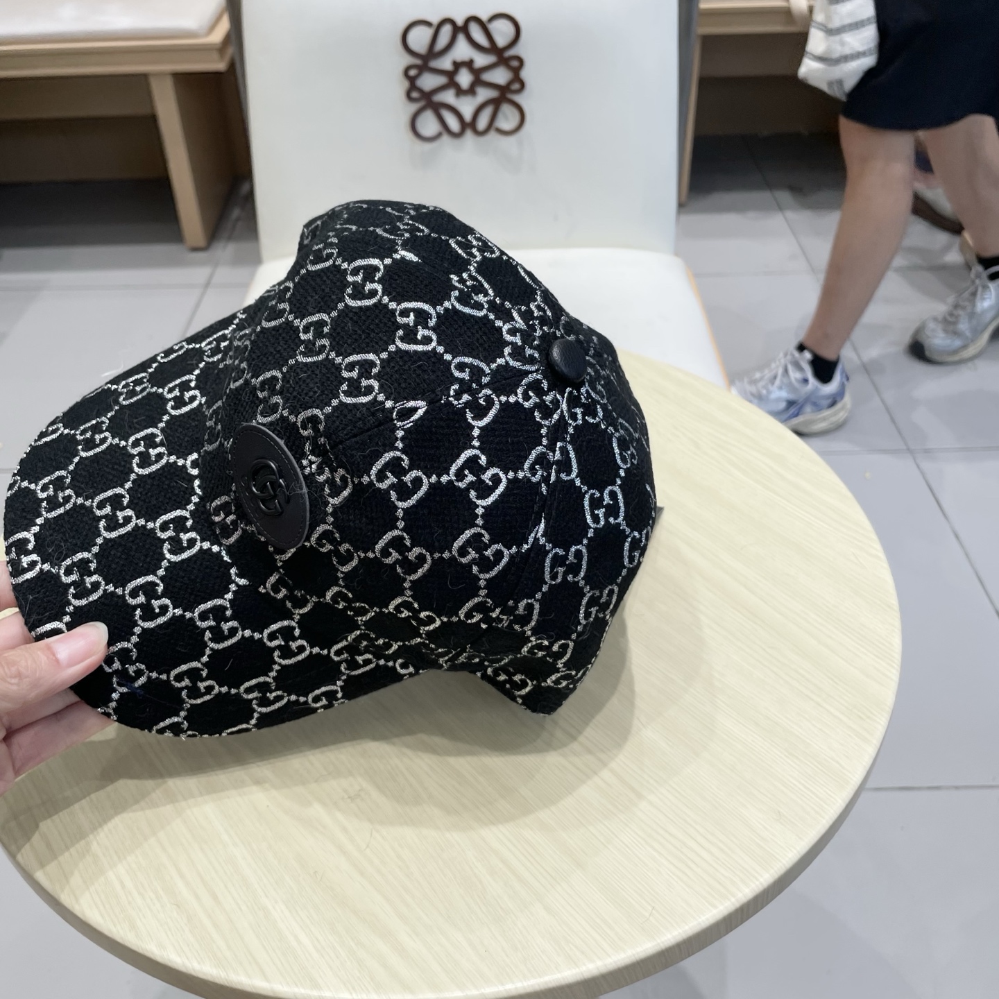 Gucci古奇新款原单棒球帽， 专柜11开模订制，原版帆布面料轻盈透气！基础头围56，贴片可调节。