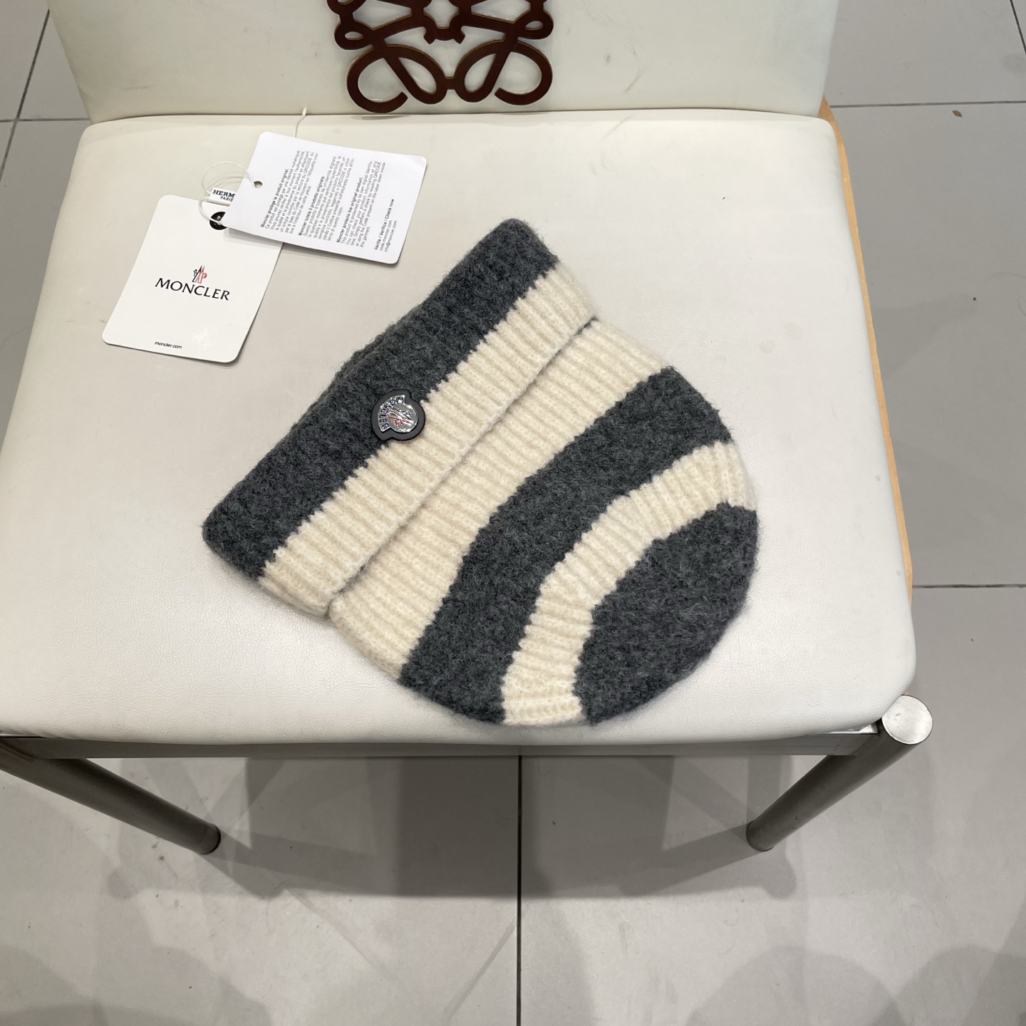  蒙口MONCLER软糯条纹针织帽女秋冬加厚保暖护耳冷帽拼色慵懒堆堆毛线帽子潮