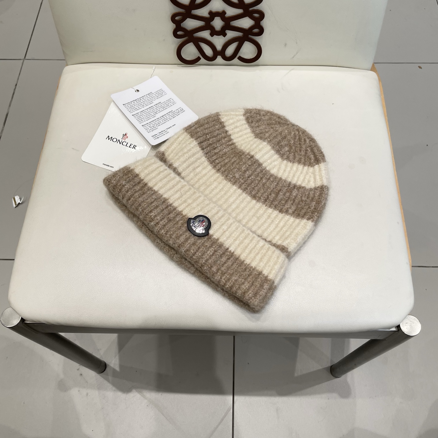  蒙口MONCLER软糯条纹针织帽女秋冬加厚保暖护耳冷帽拼色慵懒堆堆毛线帽子潮