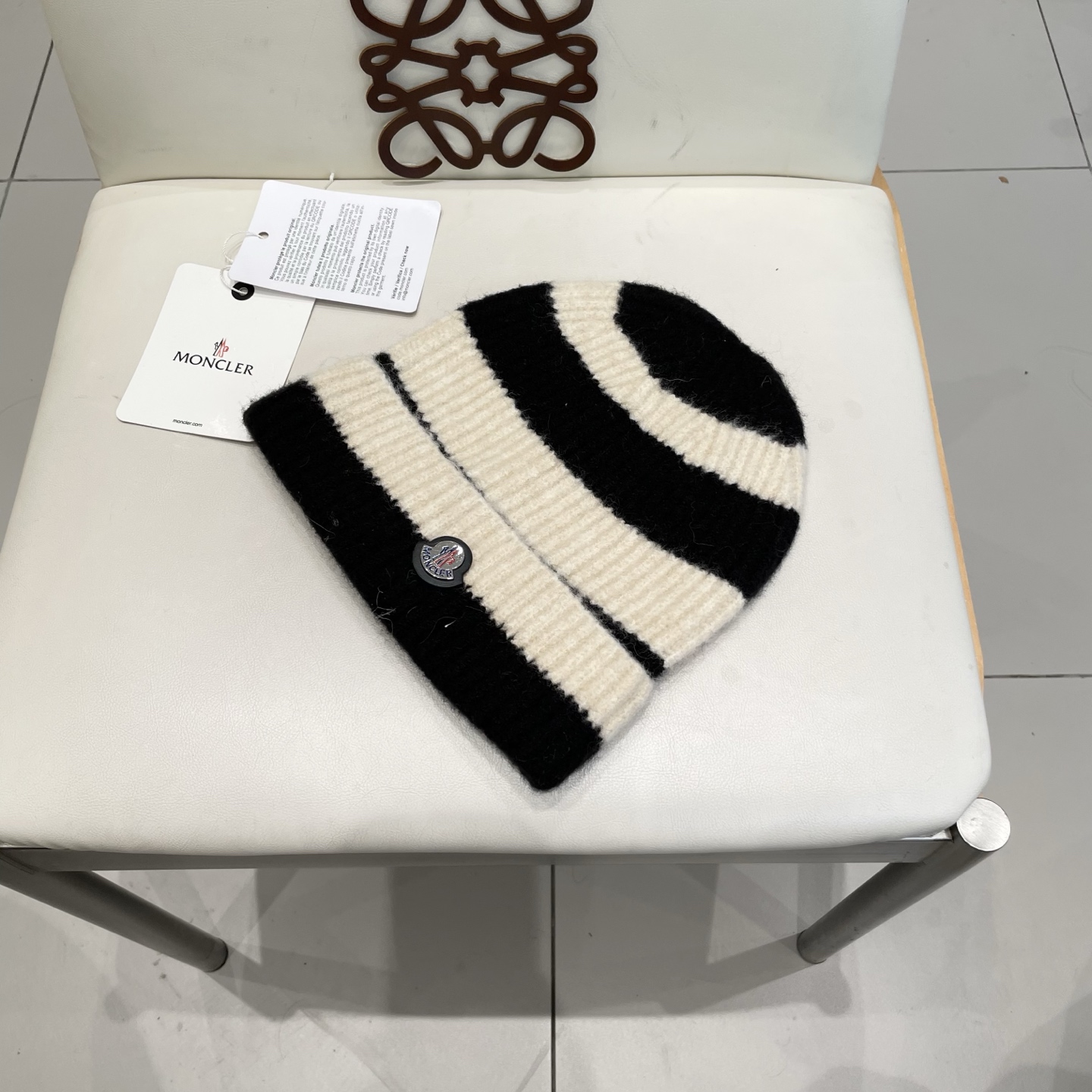  蒙口MONCLER软糯条纹针织帽女秋冬加厚保暖护耳冷帽拼色慵懒堆堆毛线帽子潮