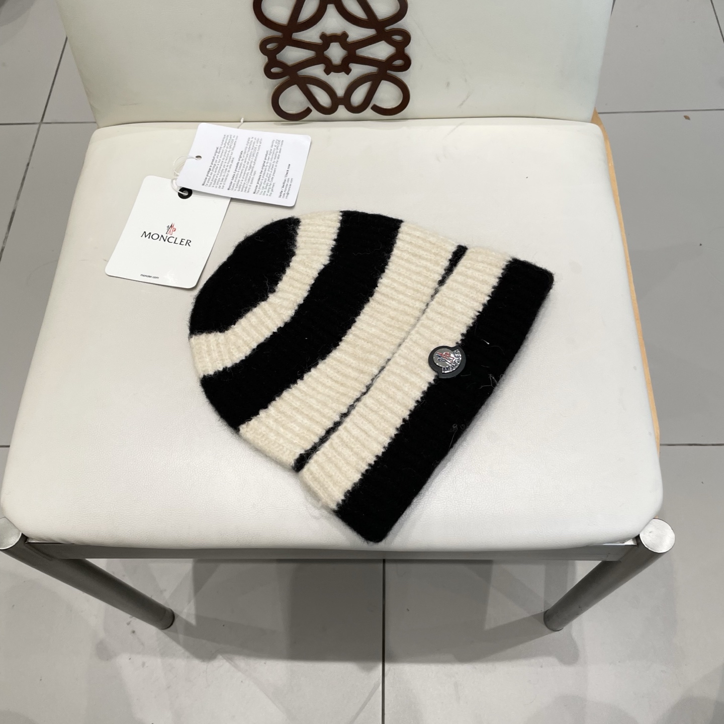  蒙口MONCLER软糯条纹针织帽女秋冬加厚保暖护耳冷帽拼色慵懒堆堆毛线帽子潮