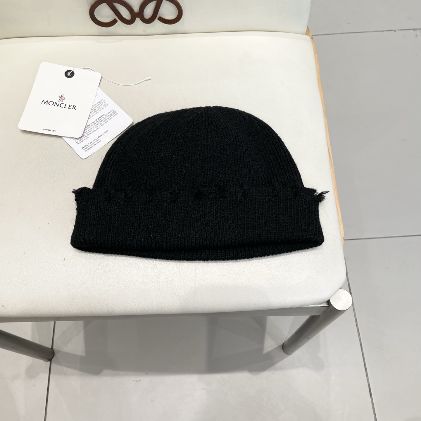 蒙口MONCLER破洞毛线帽子女秋冬天日系显脸小针织帽情侣冷帽