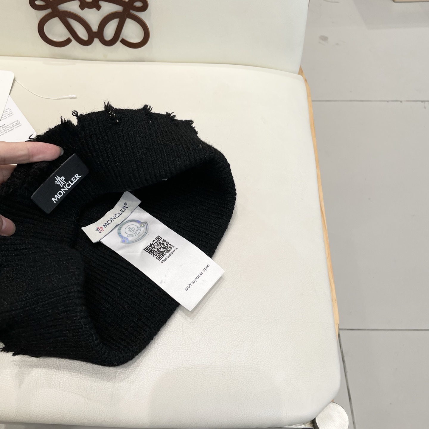 蒙口MONCLER破洞毛线帽子女秋冬天日系显脸小针织帽情侣冷帽