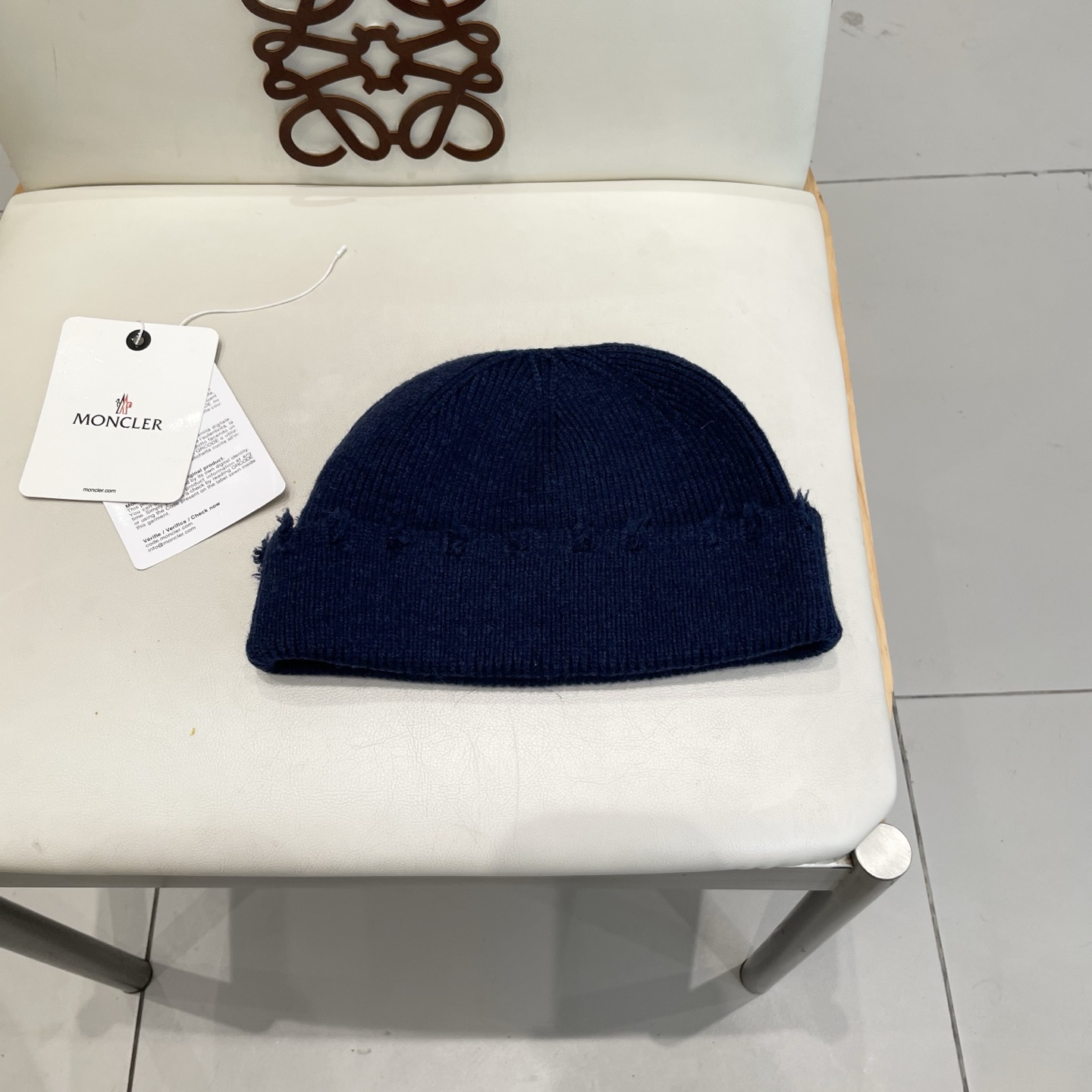 蒙口MONCLER破洞毛线帽子女秋冬天日系显脸小针织帽情侣冷帽