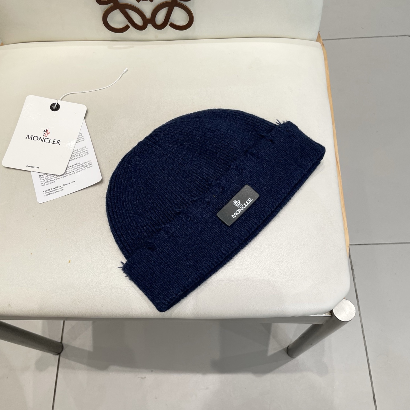 蒙口MONCLER破洞毛线帽子女秋冬天日系显脸小针织帽情侣冷帽