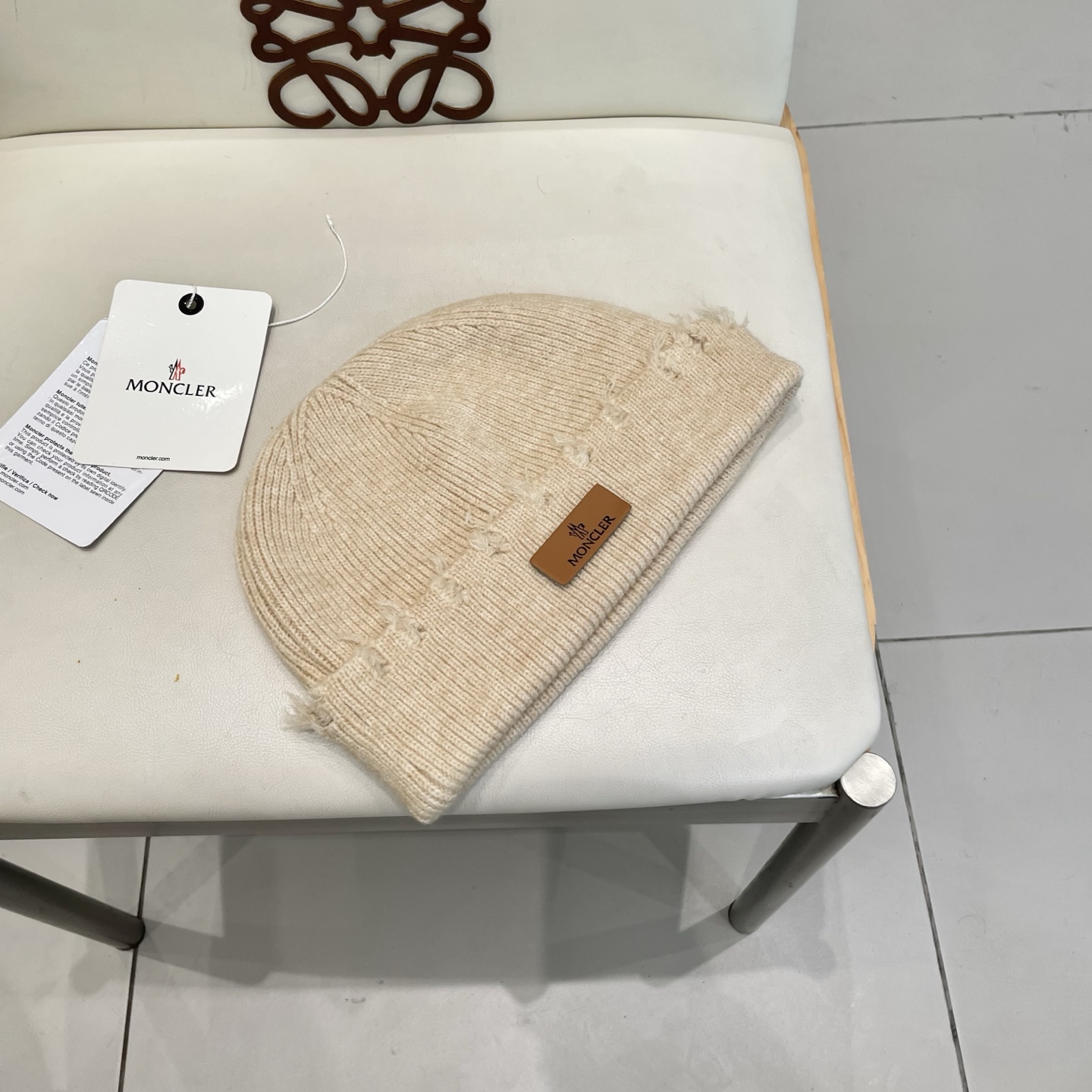 蒙口MONCLER破洞毛线帽子女秋冬天日系显脸小针织帽情侣冷帽