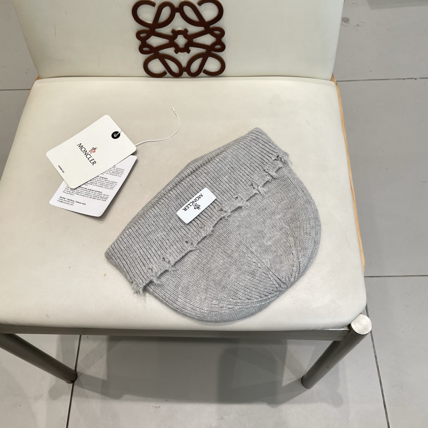 蒙口MONCLER破洞毛线帽子女秋冬天日系显脸小针织帽情侣冷帽