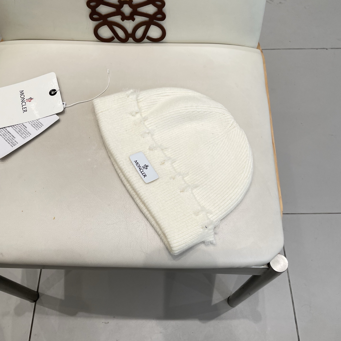 蒙口MONCLER破洞毛线帽子女秋冬天日系显脸小针织帽情侣冷帽