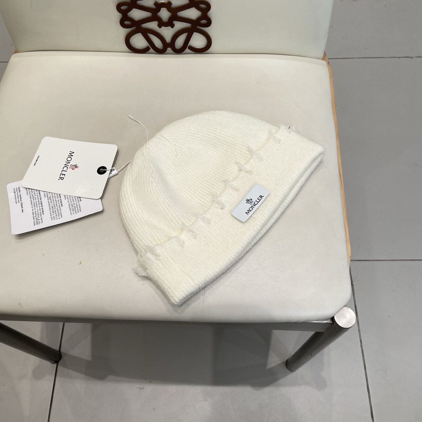 蒙口MONCLER破洞毛线帽子女秋冬天日系显脸小针织帽情侣冷帽