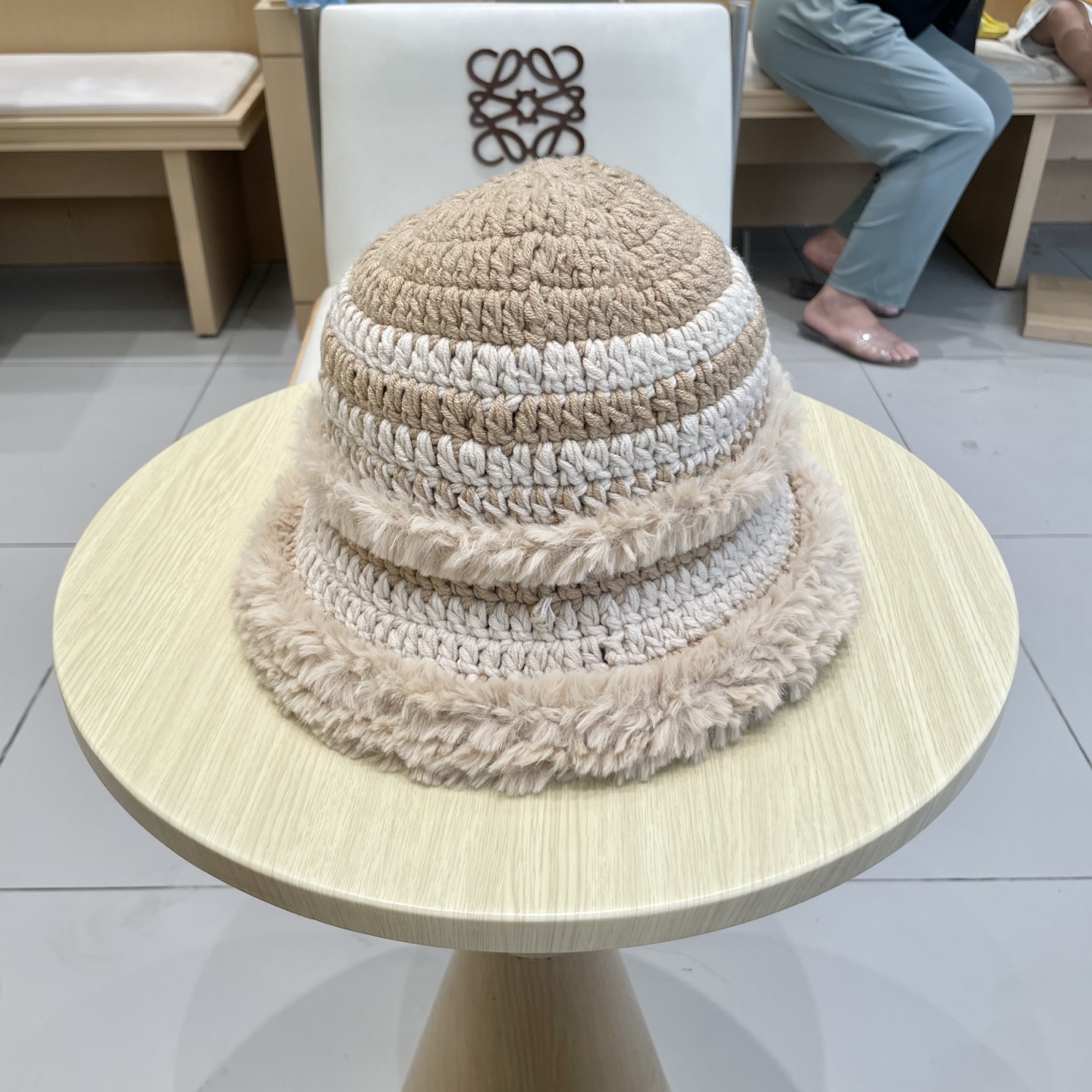 蒙口MONCLER帽子女秋冬新款拼接毛绒盆帽保暖百搭时尚渔夫帽网红显脸小针织帽