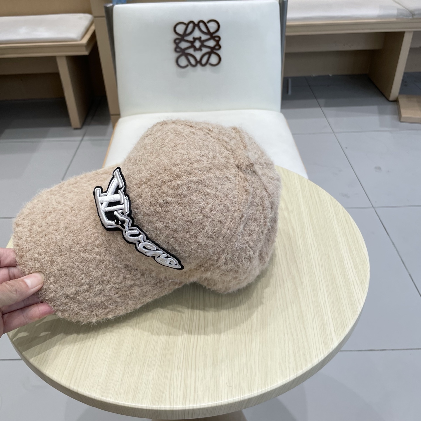   上新！路易威登 LouisVuitton 😍新款LV棒球帽，秋冬新款高端大气，百搭款🤗男女通用