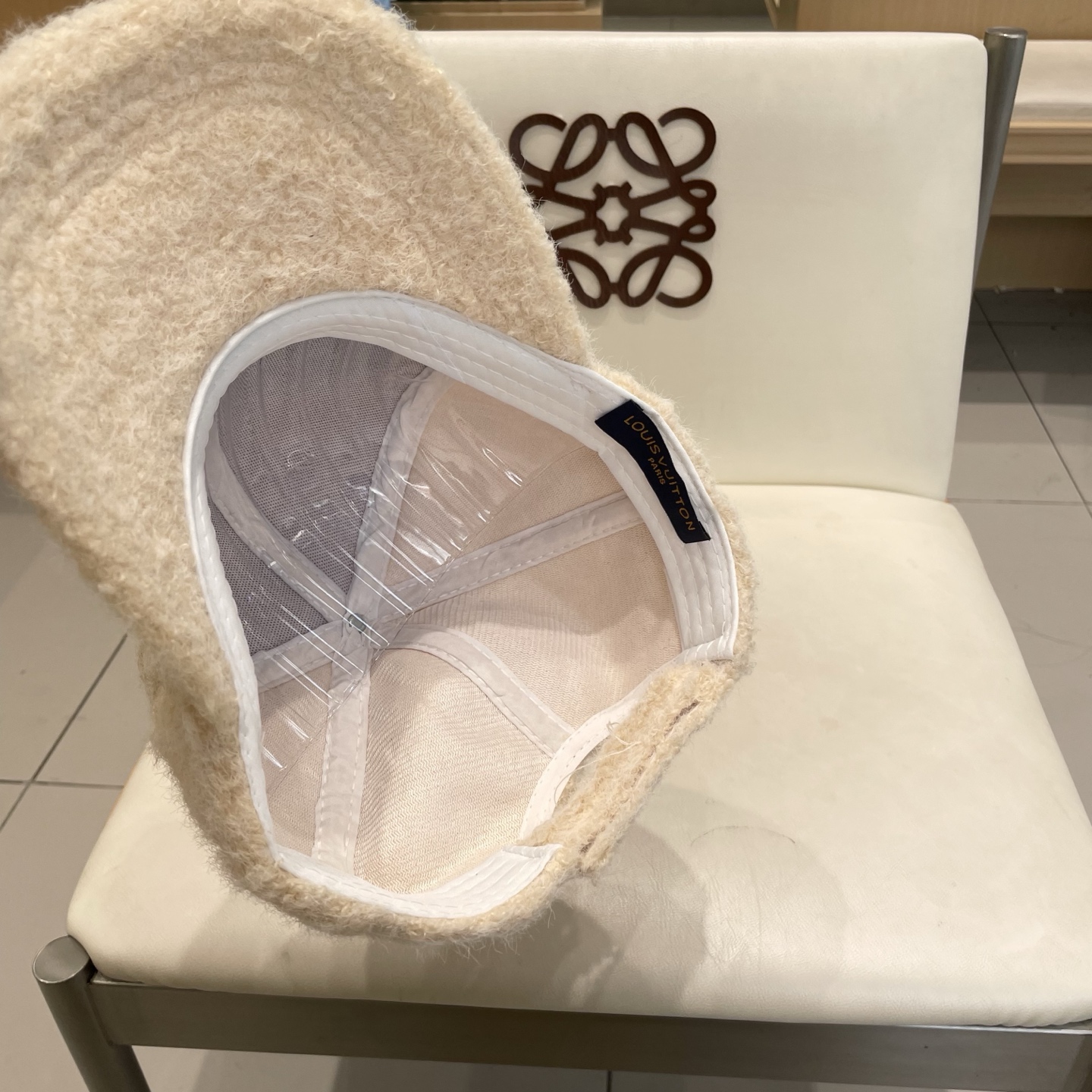   上新！路易威登 LouisVuitton 😍新款LV棒球帽，秋冬新款高端大气，百搭款🤗男女通用