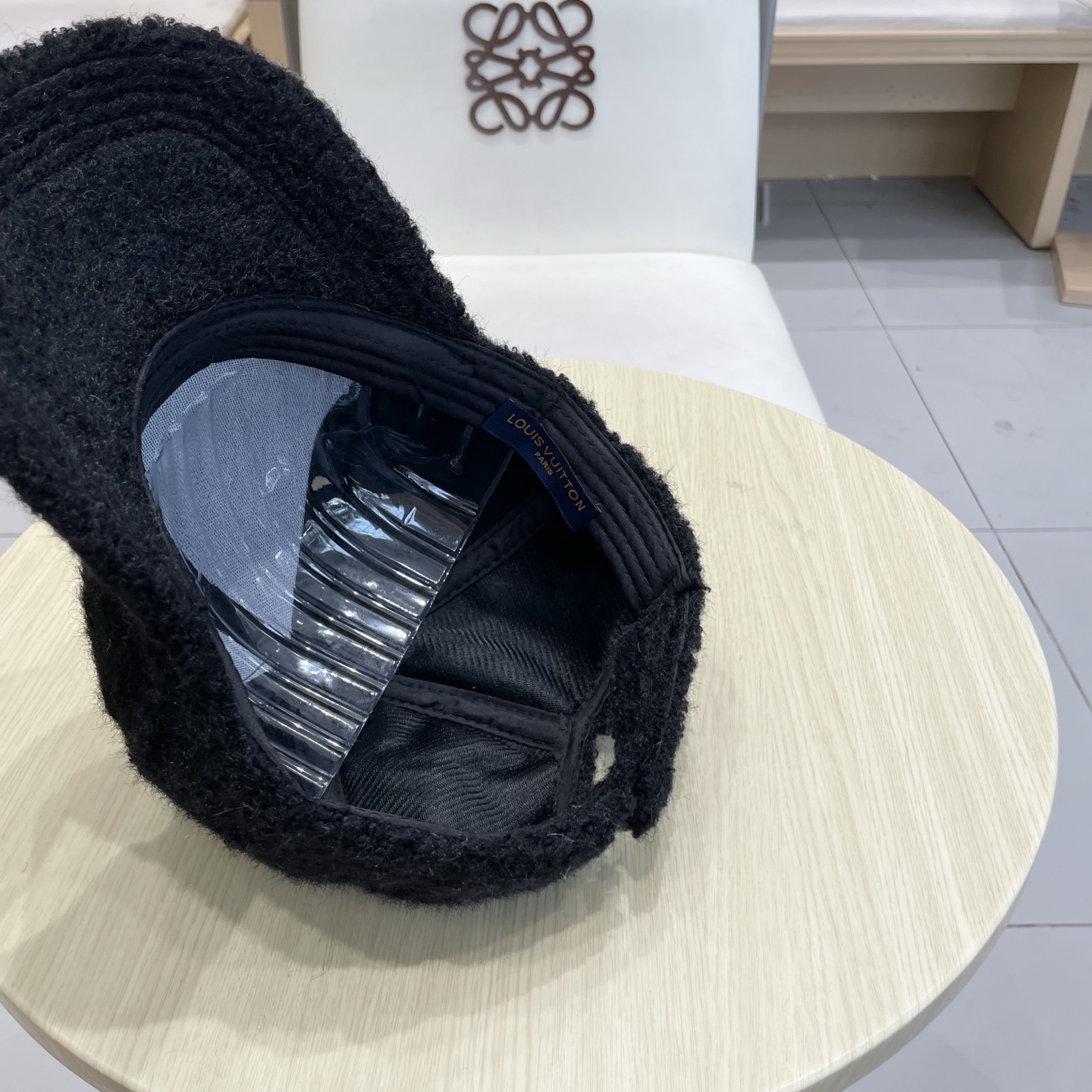   上新！路易威登 LouisVuitton 😍新款LV棒球帽，秋冬新款高端大气，百搭款🤗男女通用