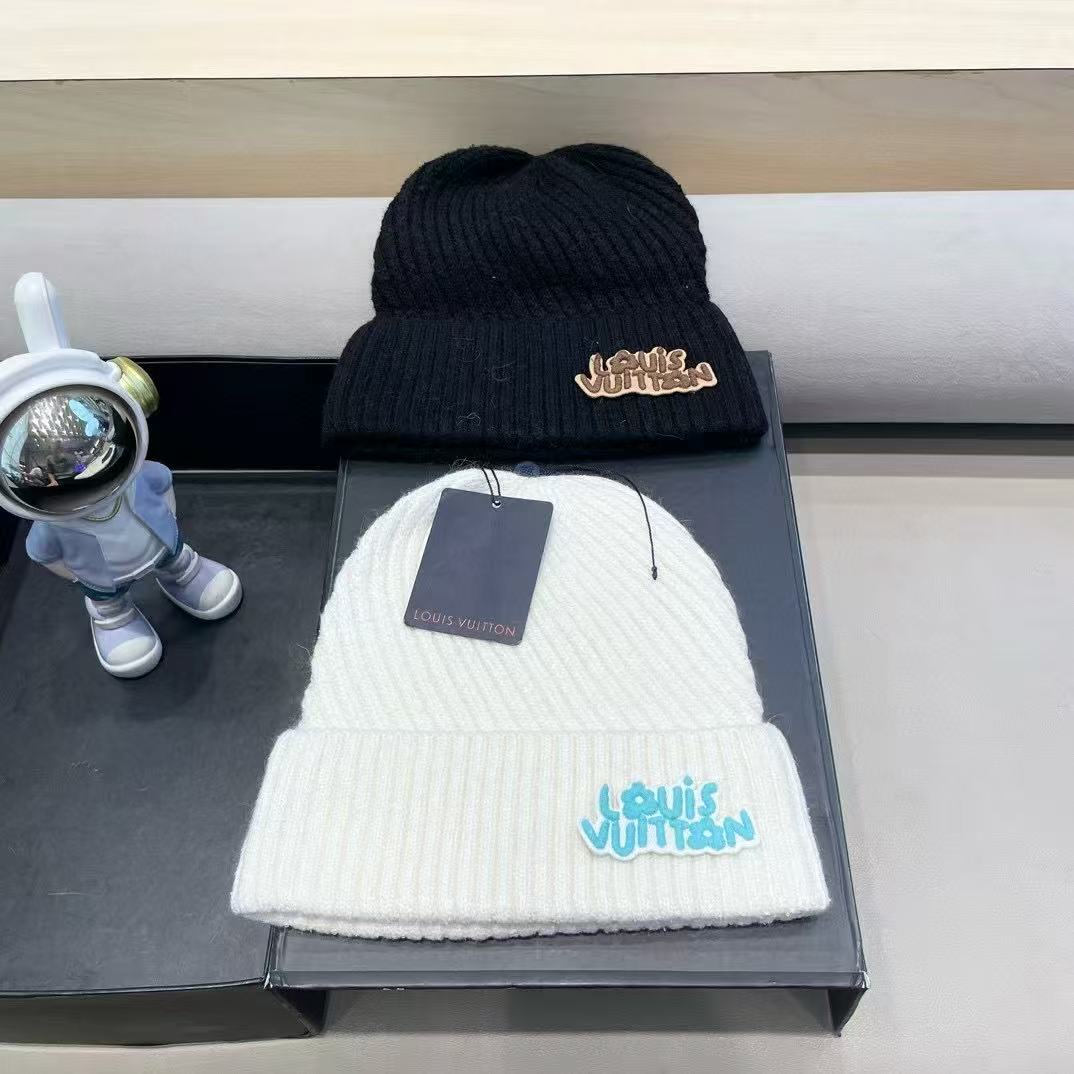  LV路易威登 秋冬新款针织羊毛帽，保暖毛线帽，70羊毛%30兔毛，跑量多色