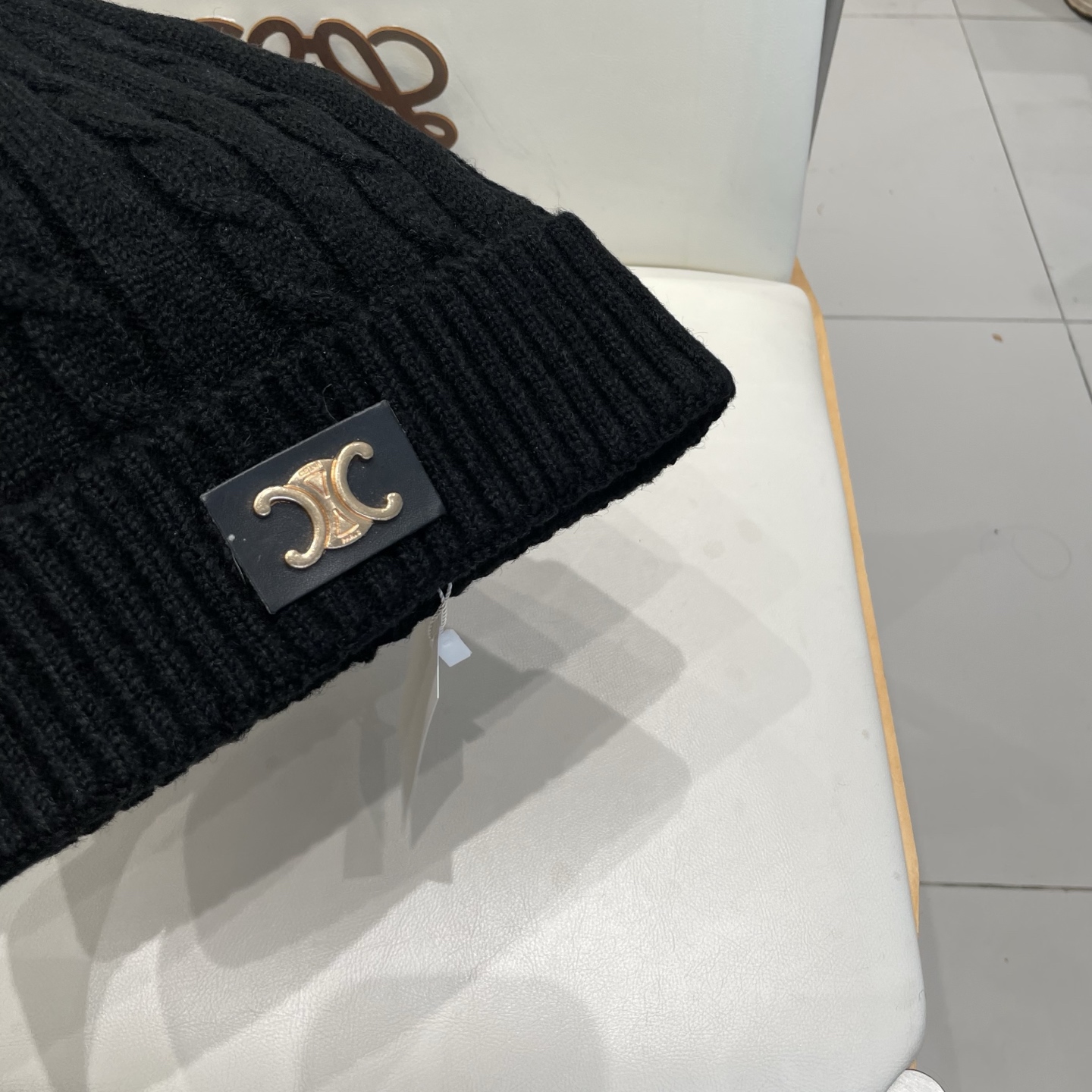   LV路易威登新款羊毛毛线帽，男女款毛线