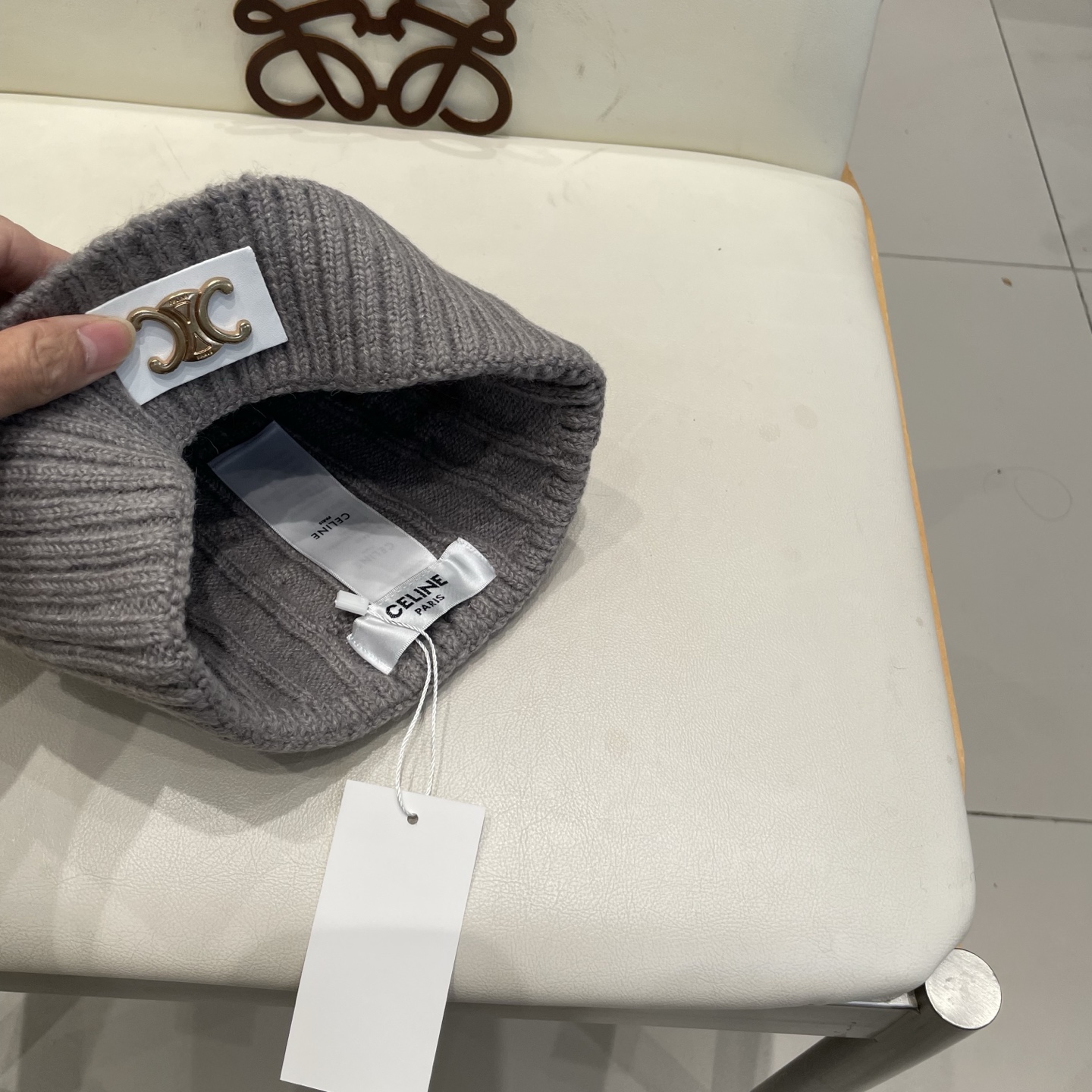   LV路易威登新款羊毛毛线帽，男女款毛线