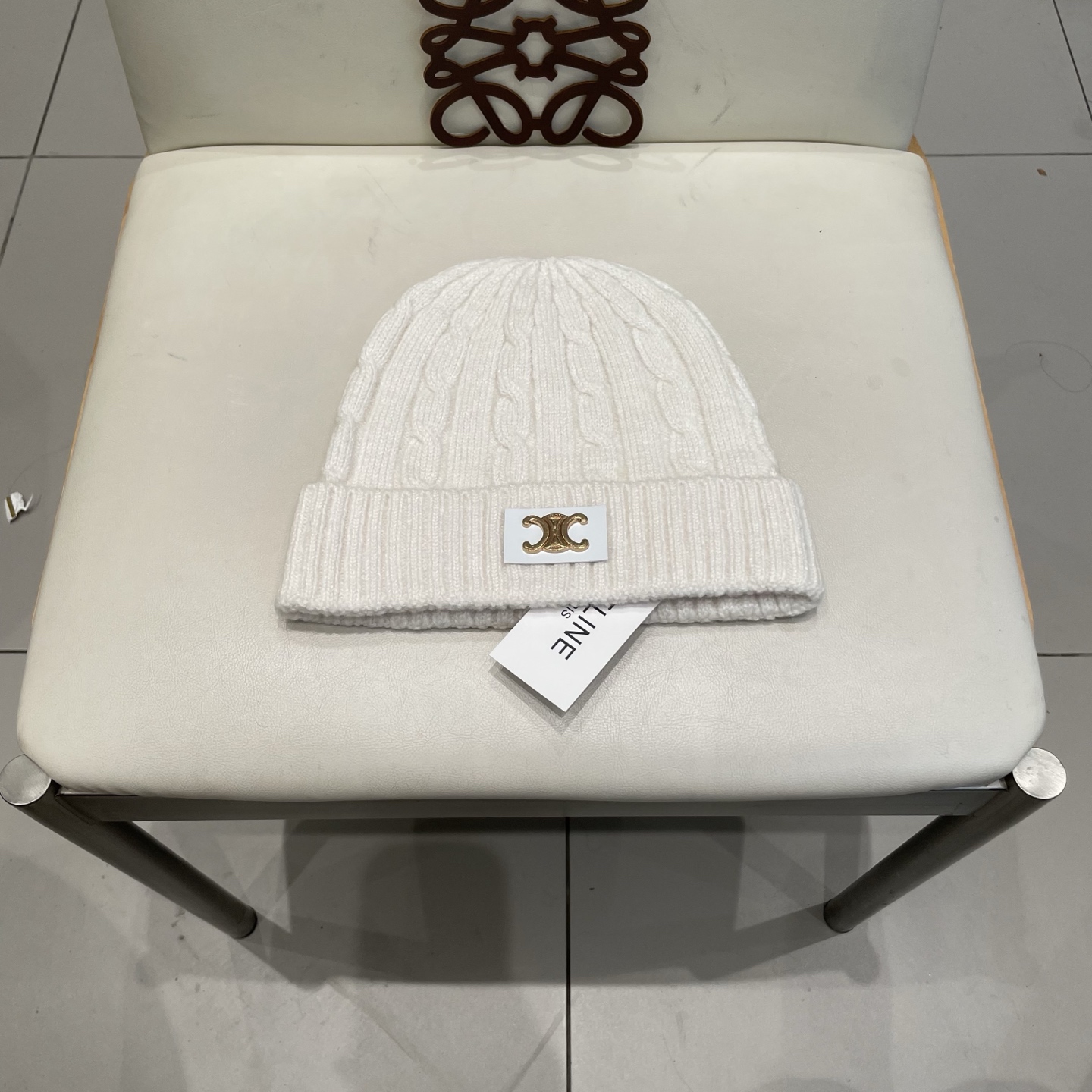   LV路易威登新款羊毛毛线帽，男女款毛线