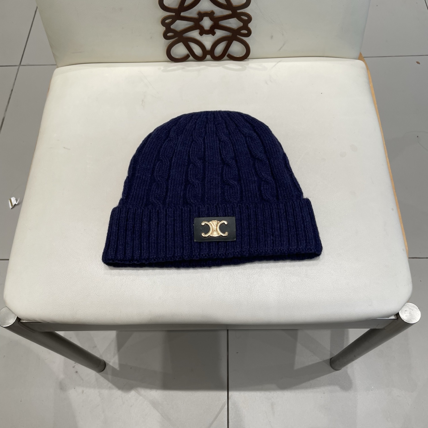   LV路易威登新款羊毛毛线帽，男女款毛线