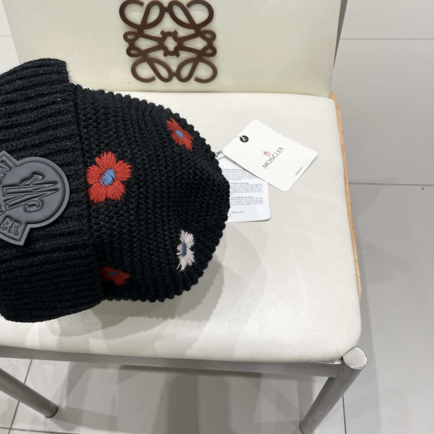  MONCLER蒙口2025新款时尚花朵刺绣针织帽子女生秋冬天防寒保暖毛线帽护耳冷帽