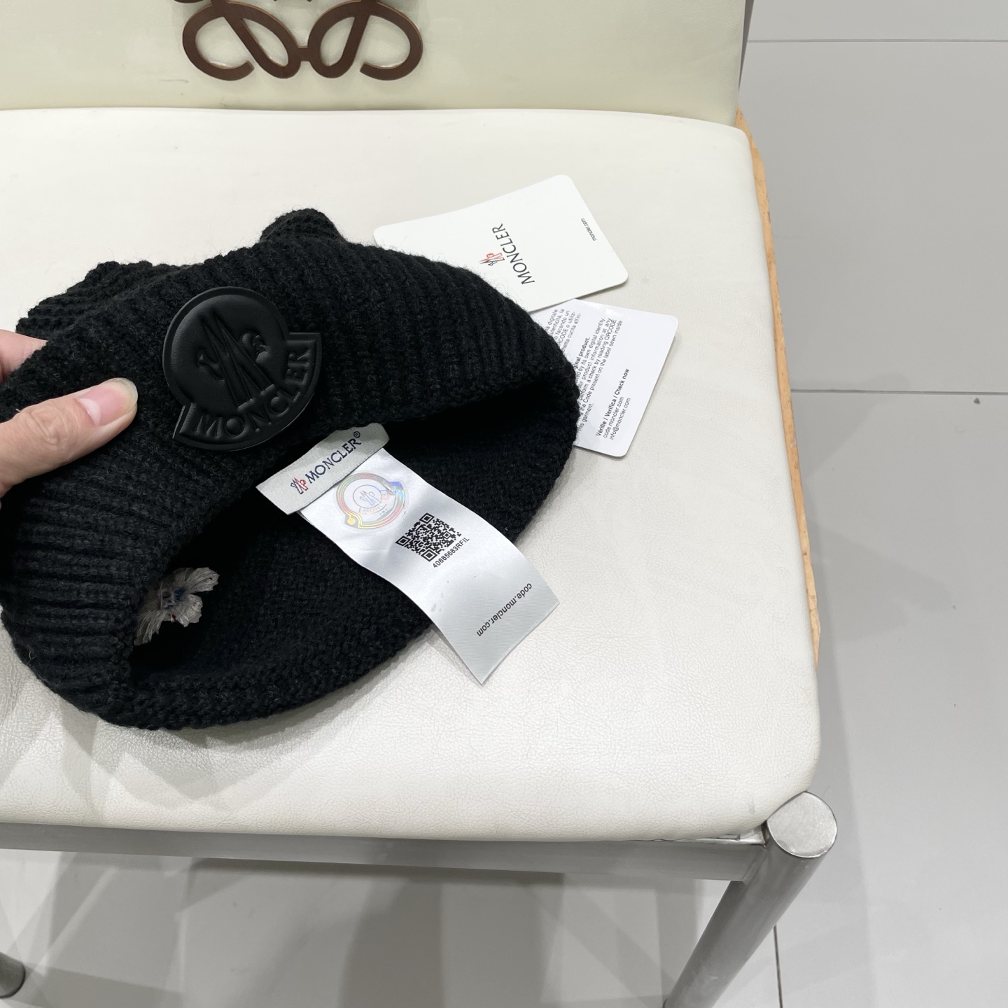  MONCLER蒙口2025新款时尚花朵刺绣针织帽子女生秋冬天防寒保暖毛线帽护耳冷帽