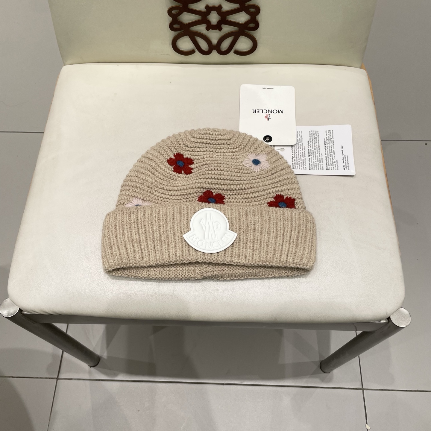  MONCLER蒙口2025新款时尚花朵刺绣针织帽子女生秋冬天防寒保暖毛线帽护耳冷帽