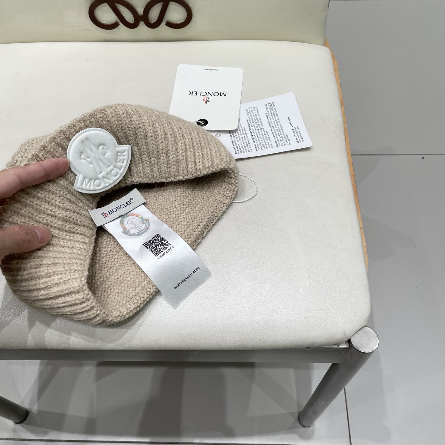  MONCLER蒙口2025新款时尚花朵刺绣针织帽子女生秋冬天防寒保暖毛线帽护耳冷帽