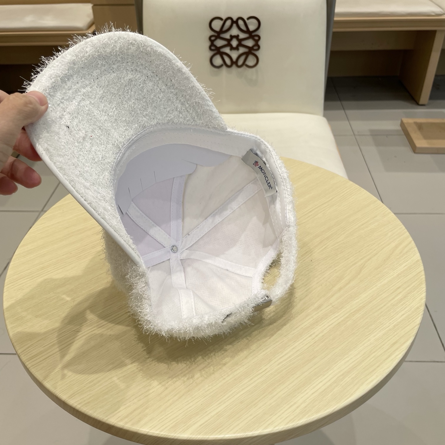 MONCLER新款棒球帽，时尚炸街单品，风格很OK，网红.时尚博主的最爱！高品质舒适透气，凹造型很好看