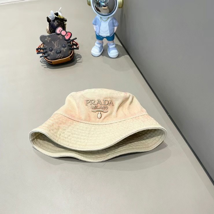   Prada/普拉达刺绣LOGO遮阳帽做旧嘻哈帽男女同款鸭舌帽情侣棒球帽