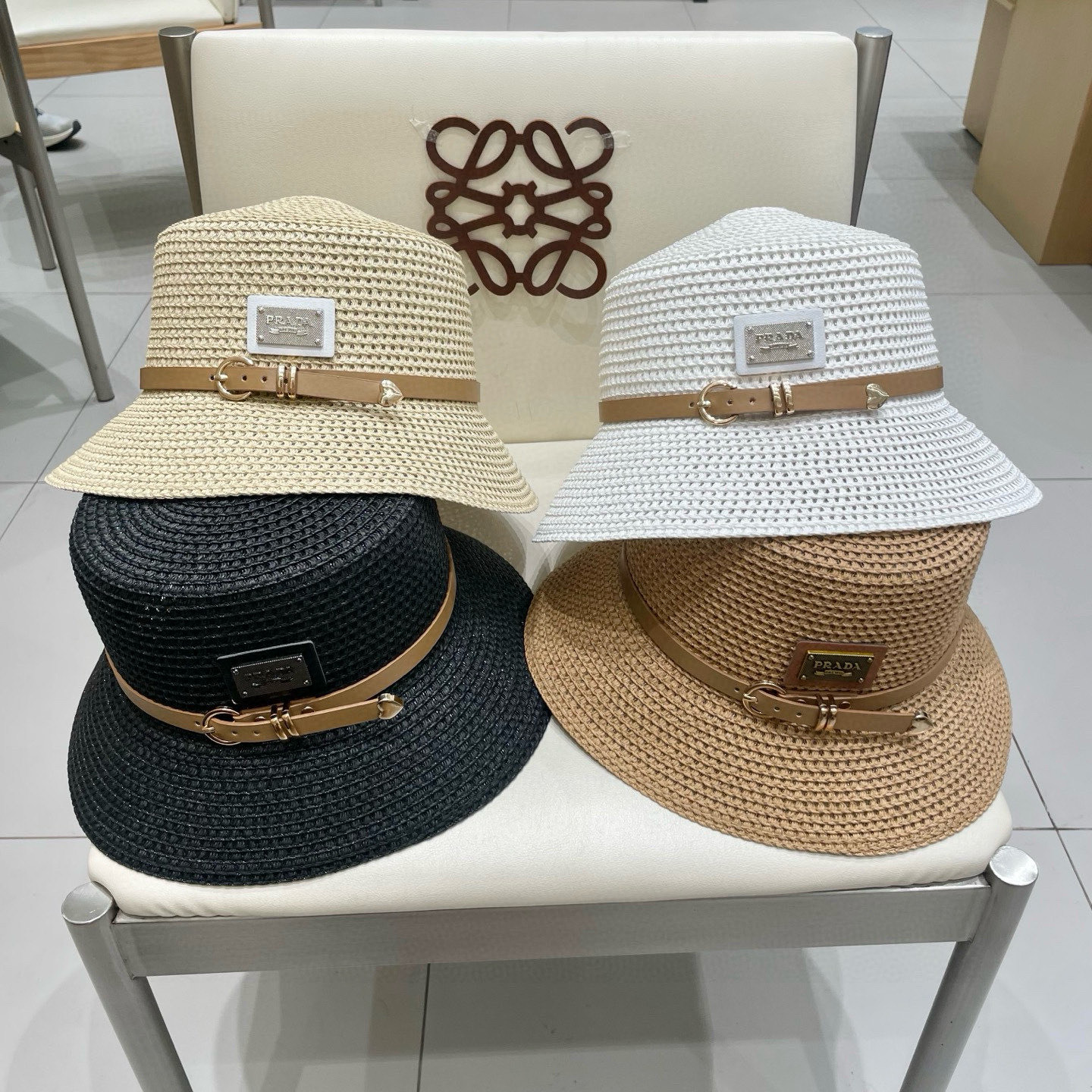  Prada普拉达水桶草帽，镂空礼帽，头围57cm