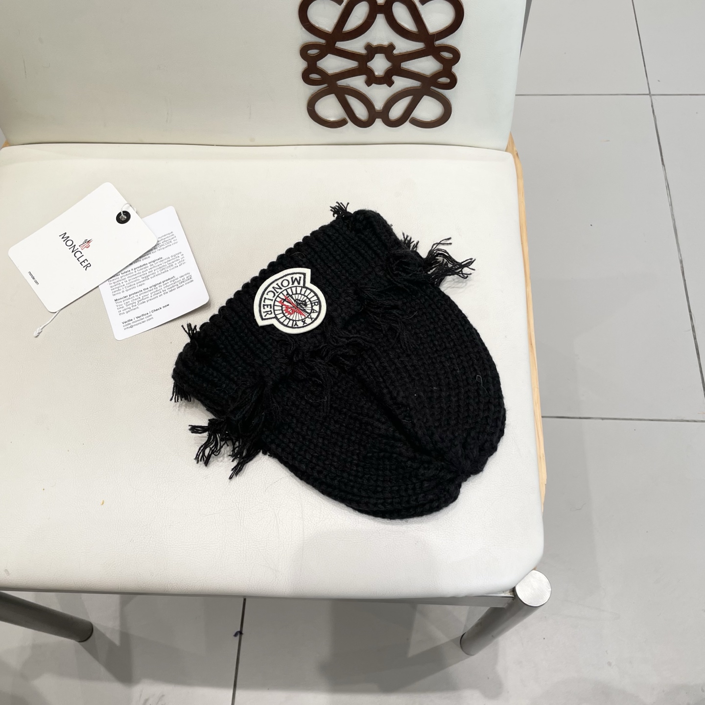  MONCLER蒙口个性破洞复古针织帽男女时尚百搭秋冬保暖毛线瓜皮冷帽潮