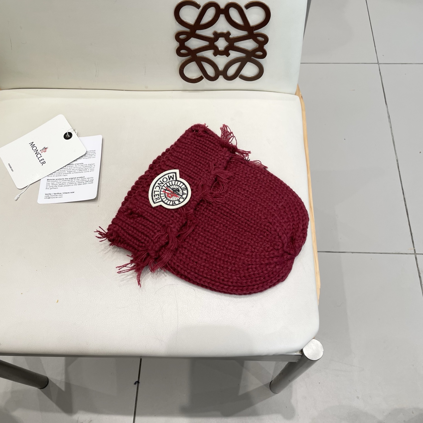  MONCLER蒙口个性破洞复古针织帽男女时尚百搭秋冬保暖毛线瓜皮冷帽潮